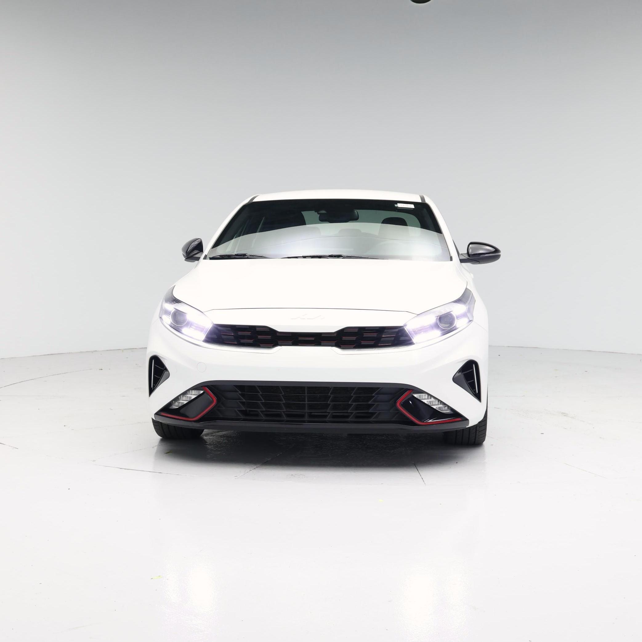 Thumbnail: 2023 Kia Forte - 5