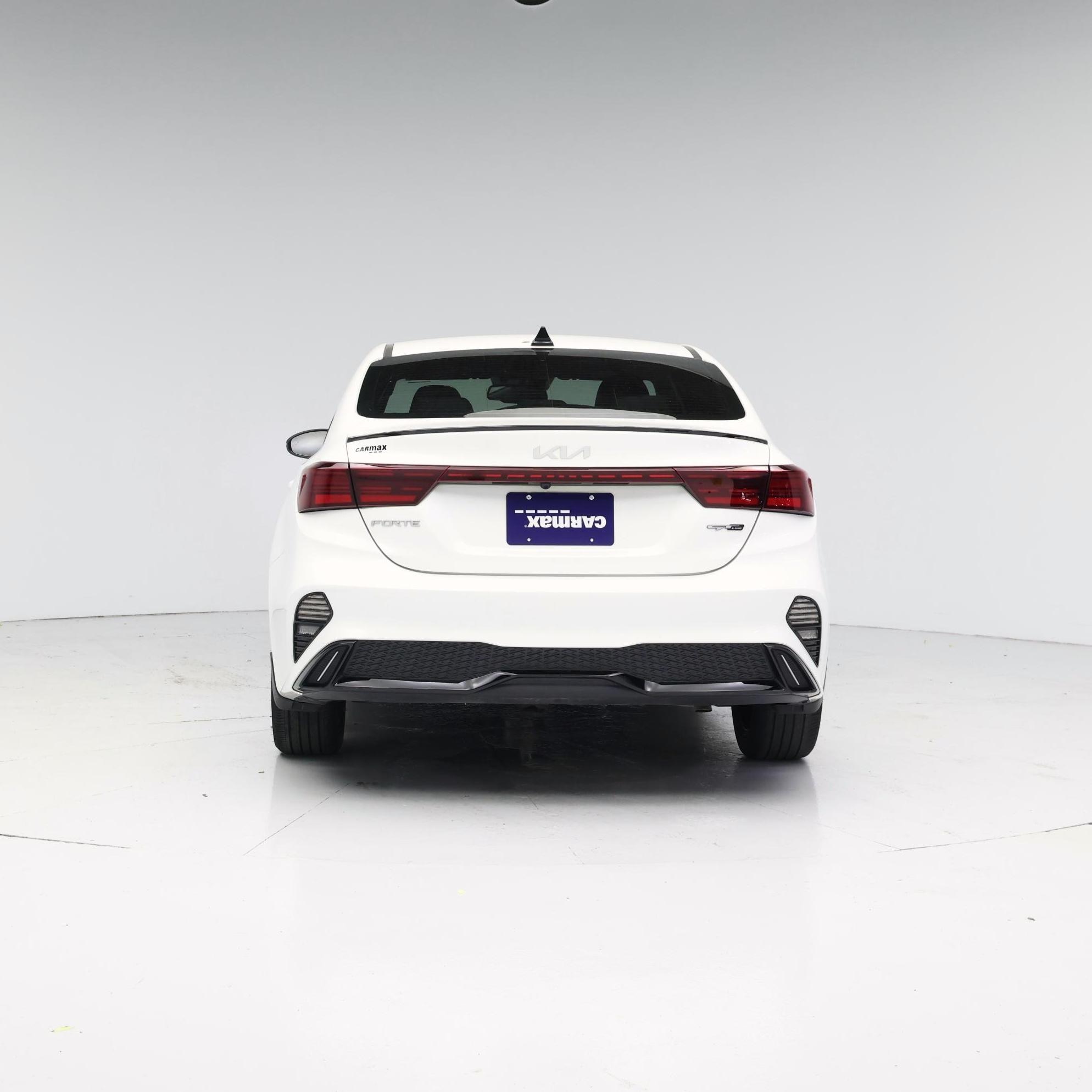 Thumbnail: 2023 Kia Forte - 6