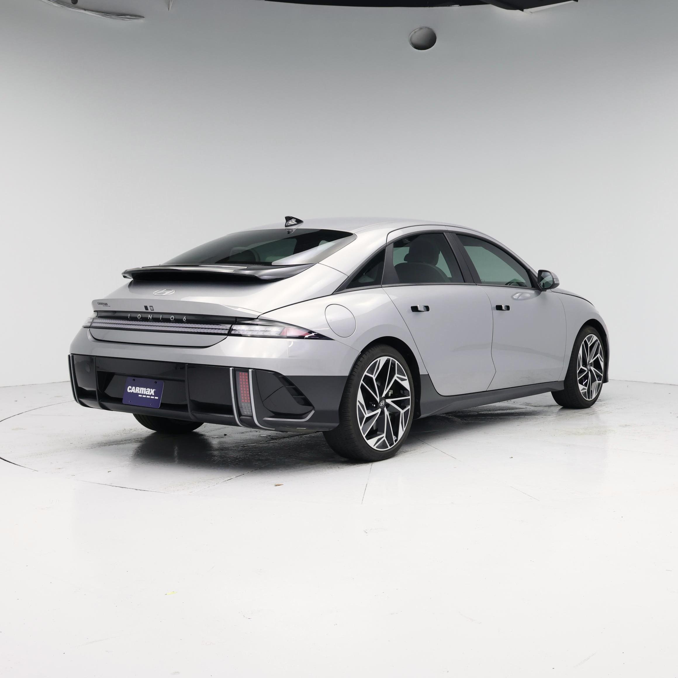 Thumbnail: 2023 Hyundai Ioniq 6 - 8