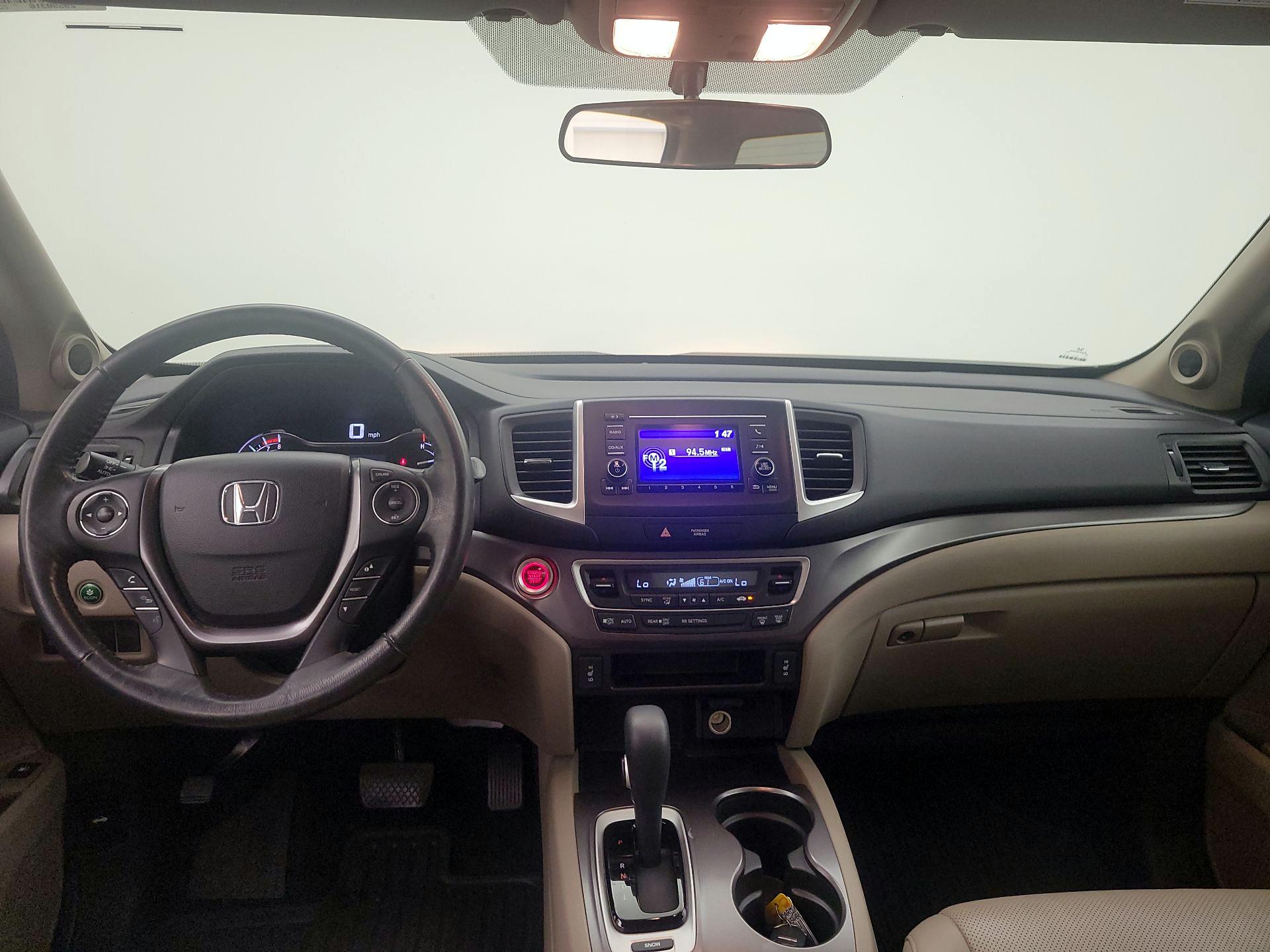 Thumbnail: 2017 Honda Ridgeline - 9