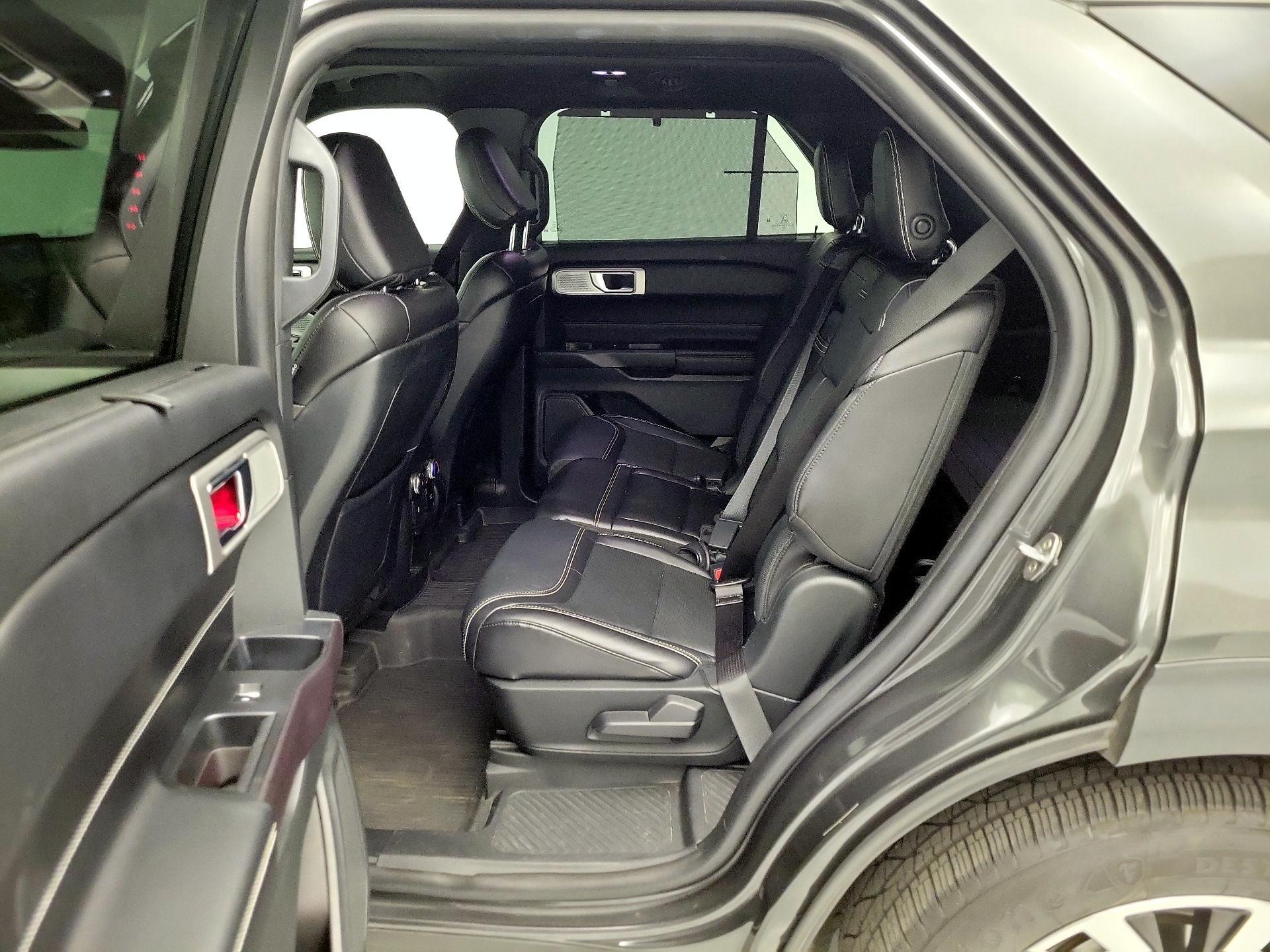 Thumbnail: 2020 Ford Explorer - 20