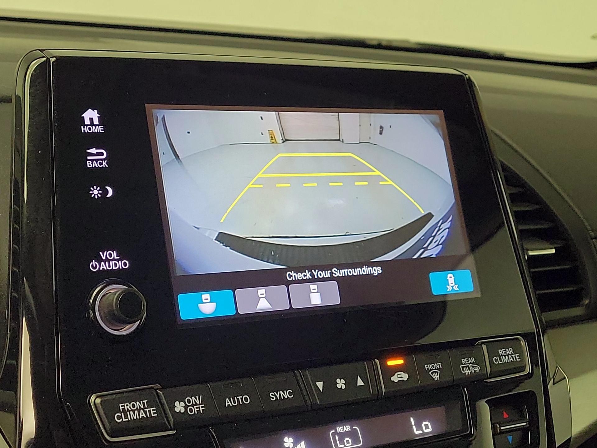 Thumbnail: 2020 Honda Odyssey - 14