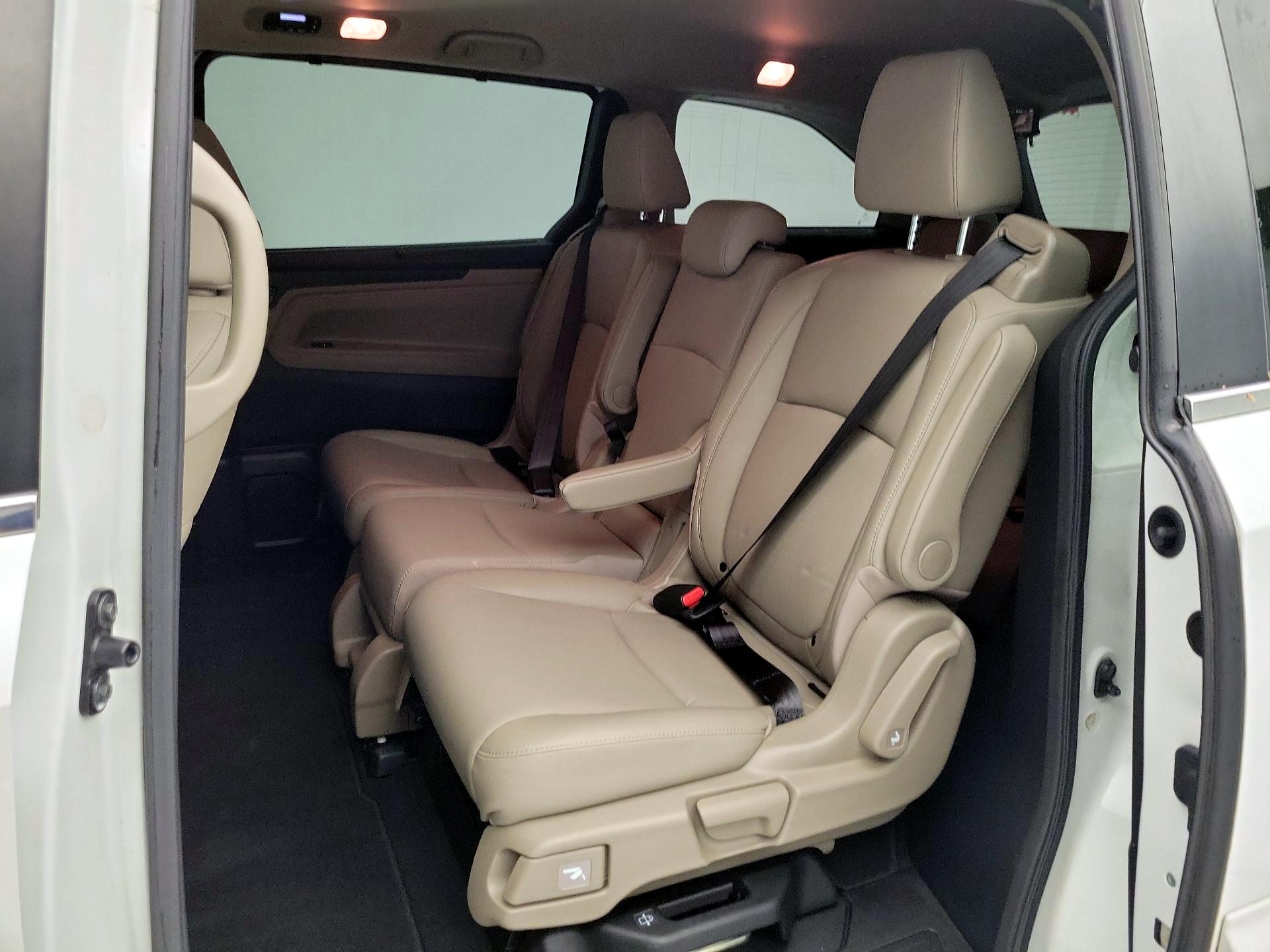 Thumbnail: 2020 Honda Odyssey - 20