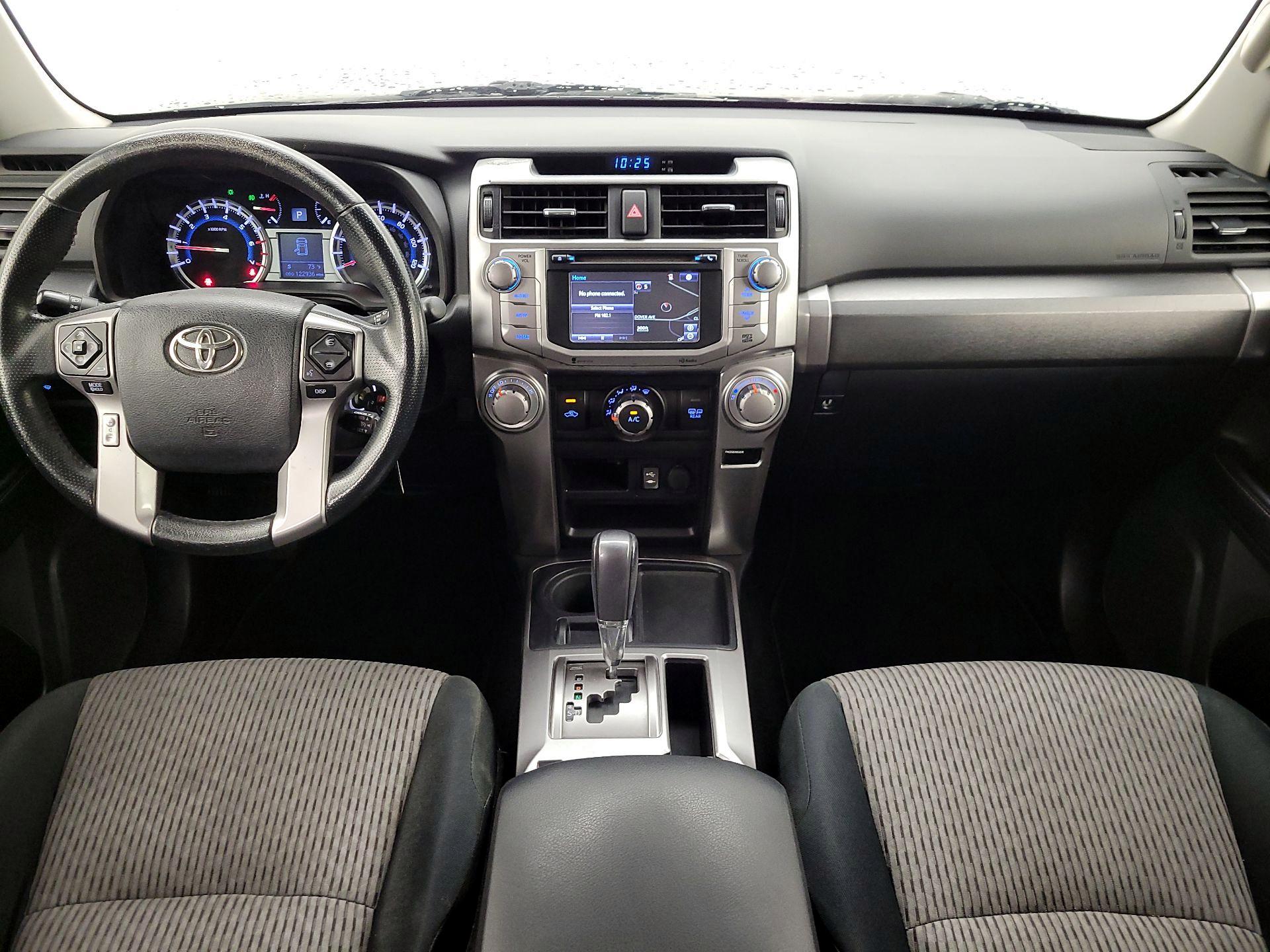 Thumbnail: 2015 Toyota 4Runner - 9