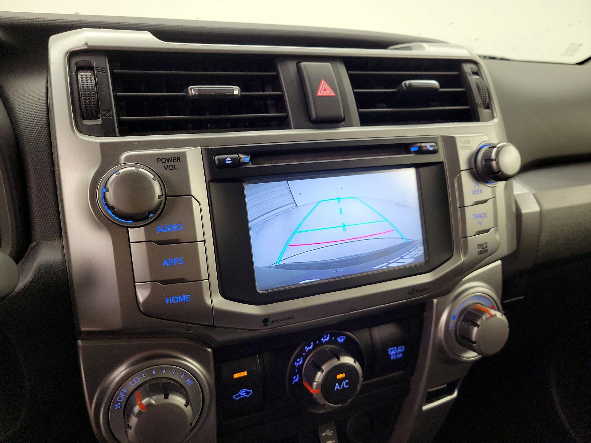 Thumbnail: 2015 Toyota 4Runner - 15