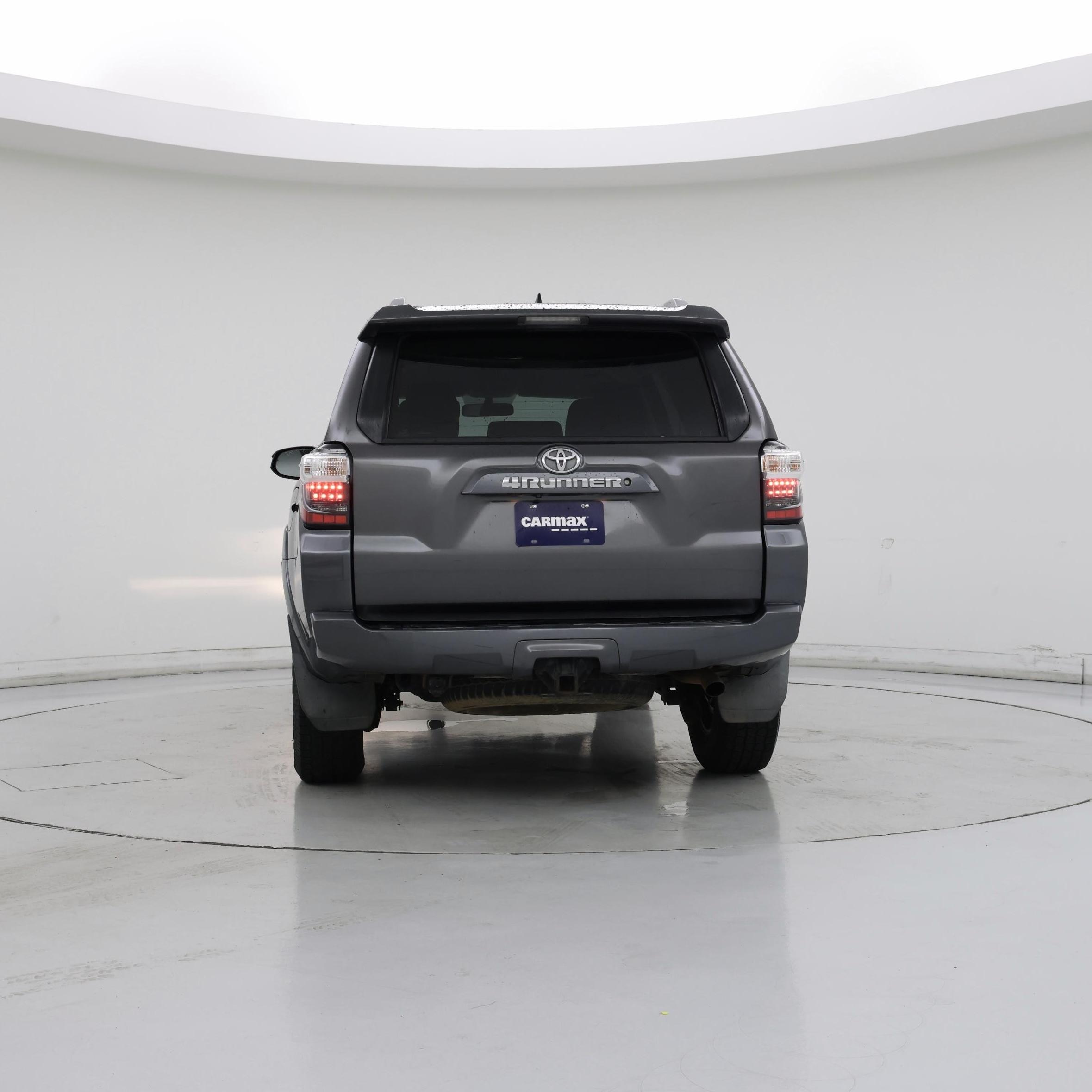Thumbnail: 2015 Toyota 4Runner - 6
