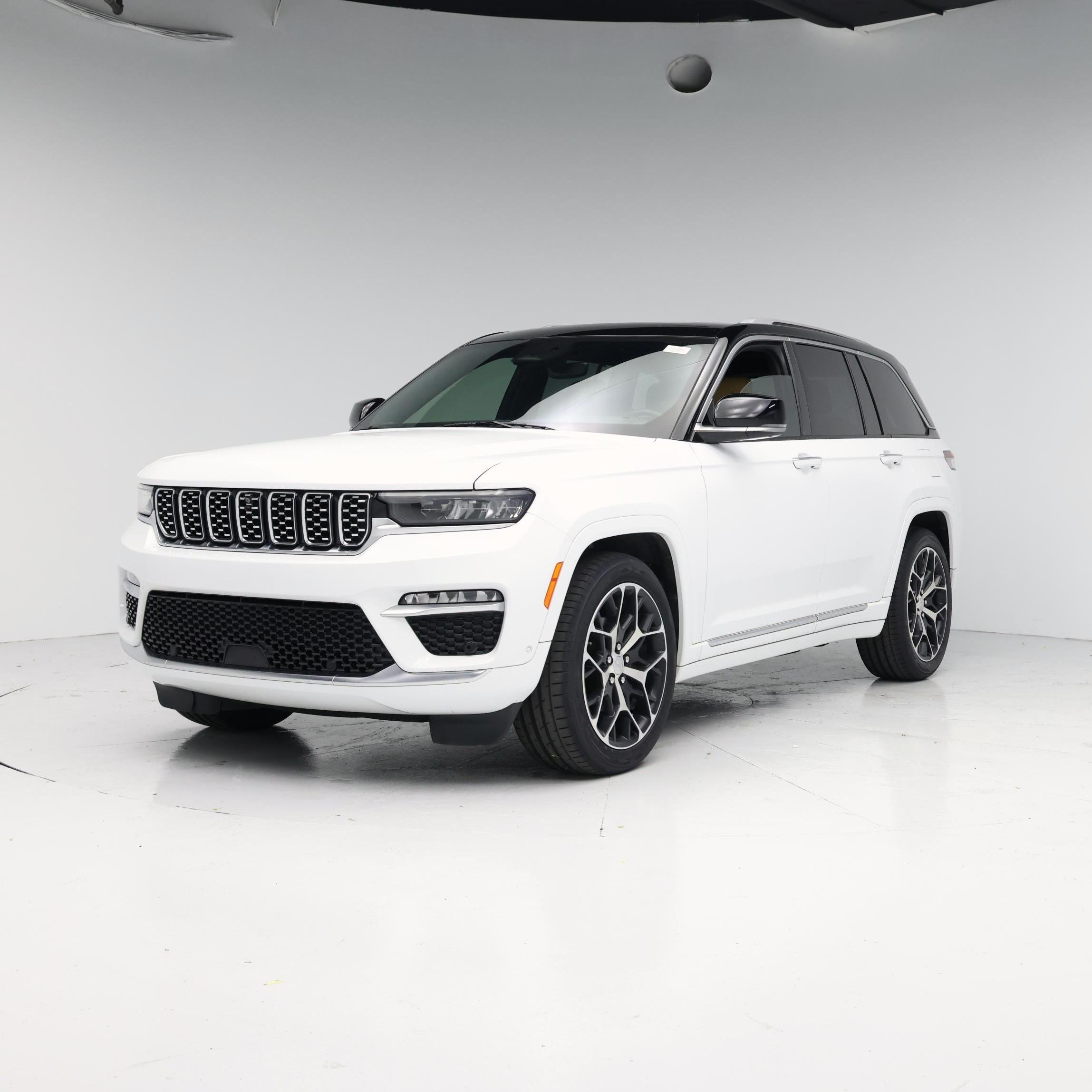 Thumbnail: 2023 Jeep Grand Cherokee - 4