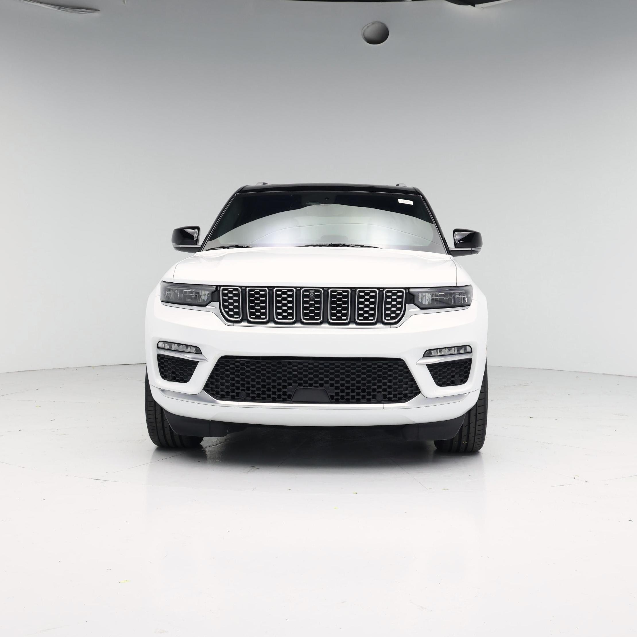Thumbnail: 2023 Jeep Grand Cherokee - 5