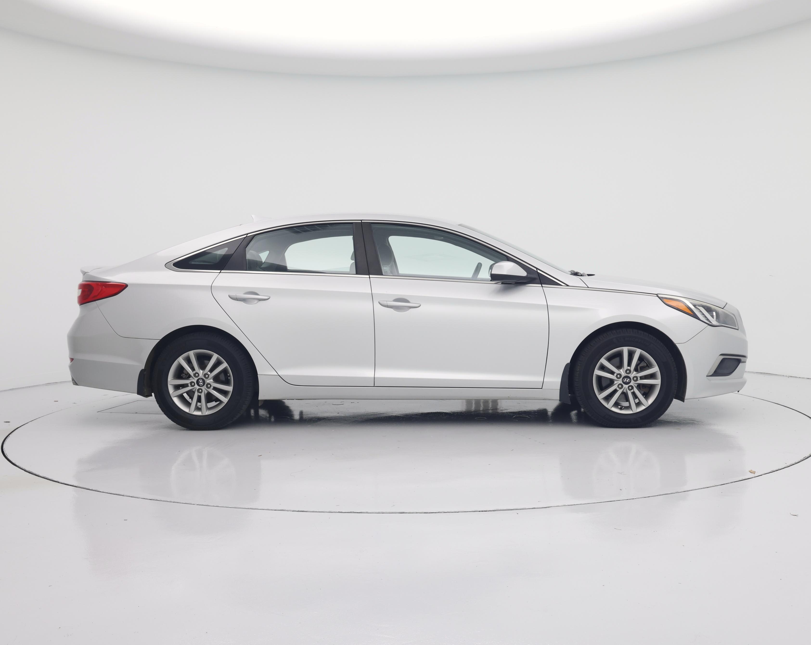 Thumbnail: 2017 Hyundai Sonata - 7