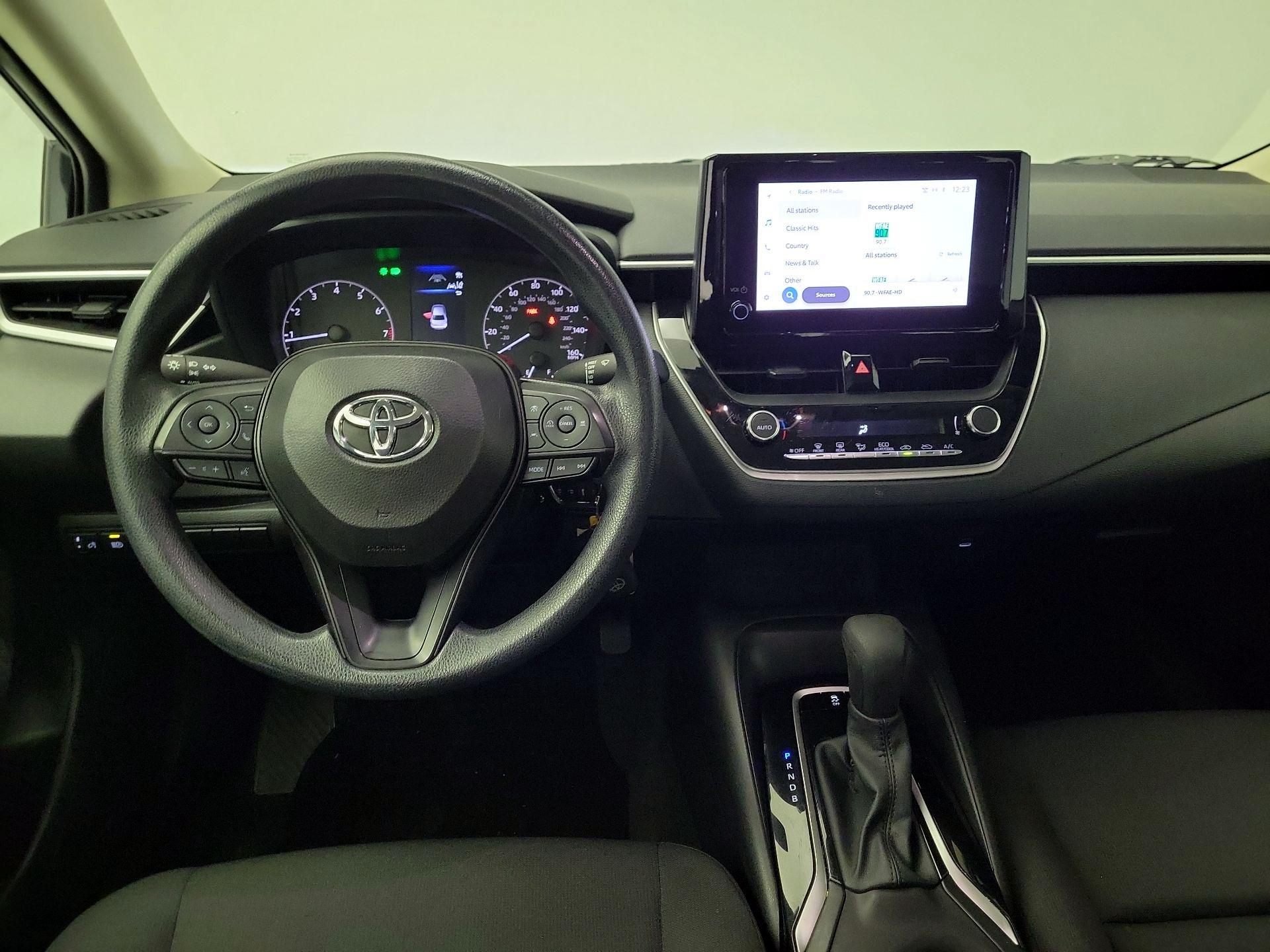 Thumbnail: 2024 Toyota Corolla - 10
