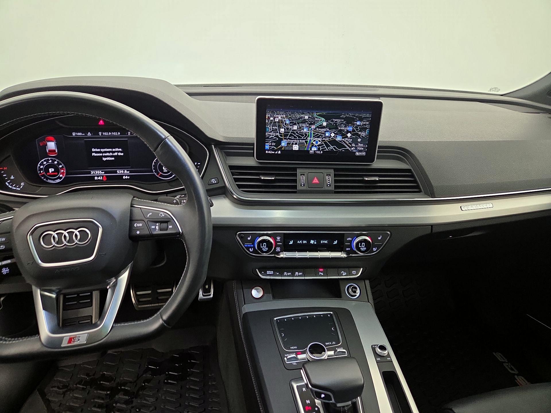 Thumbnail: 2018 Audi SQ5 - 9