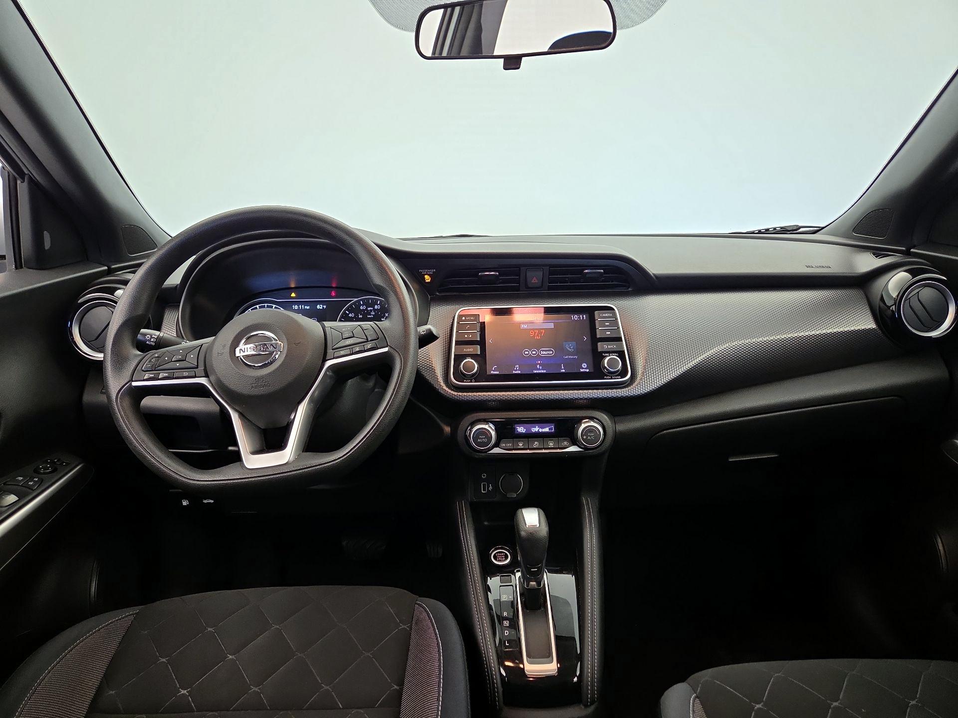 Thumbnail: 2019 Nissan Kicks - 9