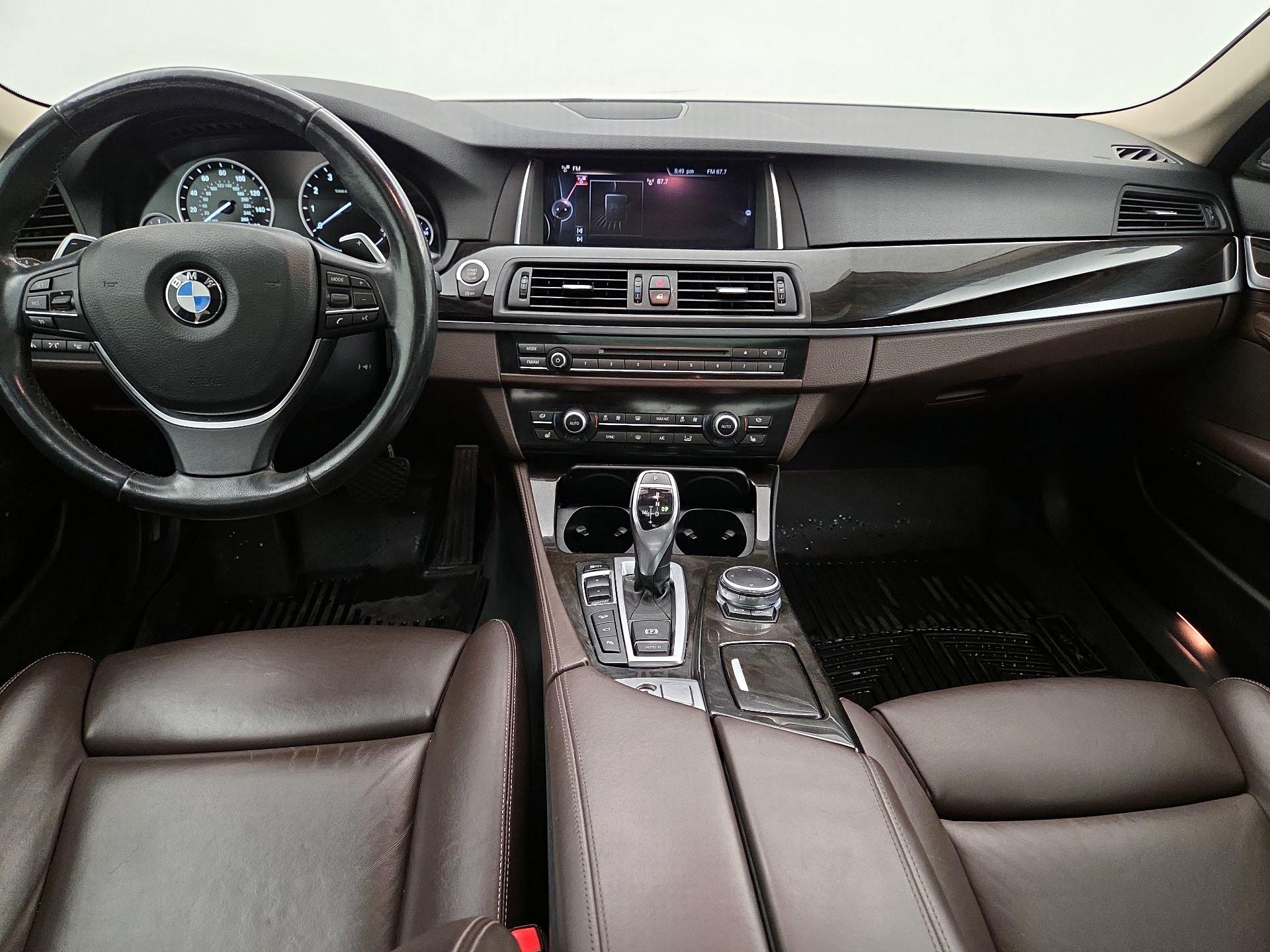 Thumbnail: 2016 BMW 5 Series - 9