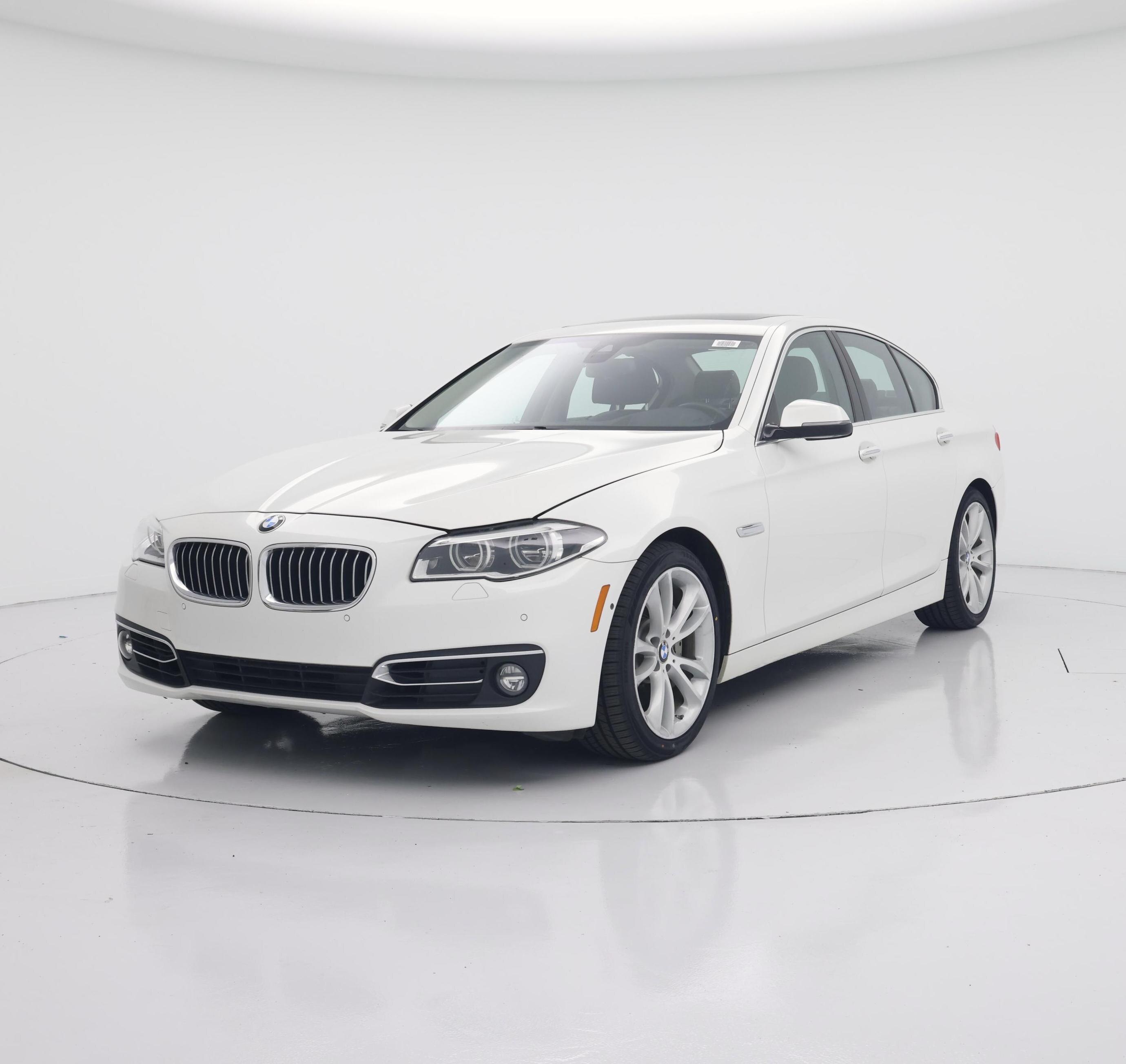 Thumbnail: 2016 BMW 5 Series - 4