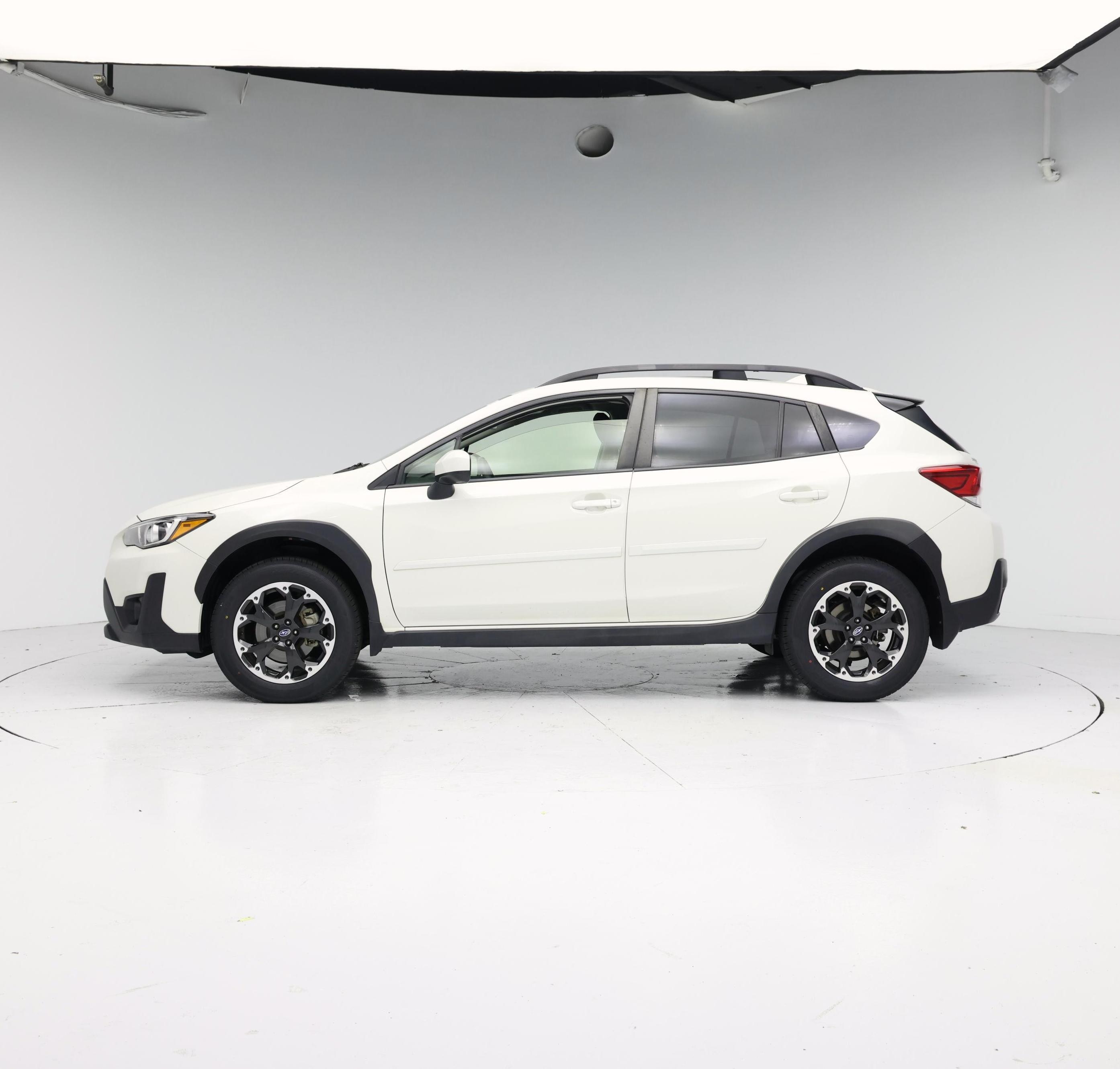 Thumbnail: 2021 Subaru Crosstrek - 3