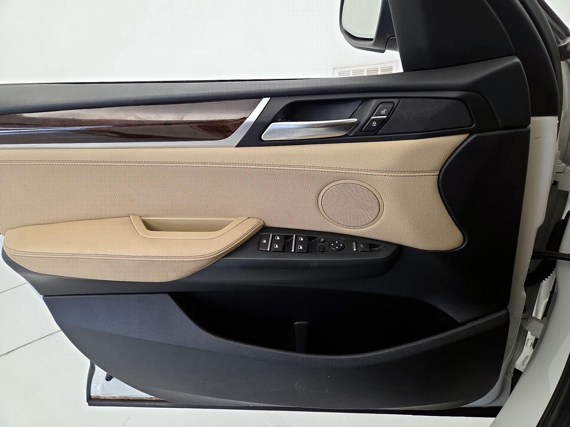 Thumbnail: 2016 BMW X3 - 12