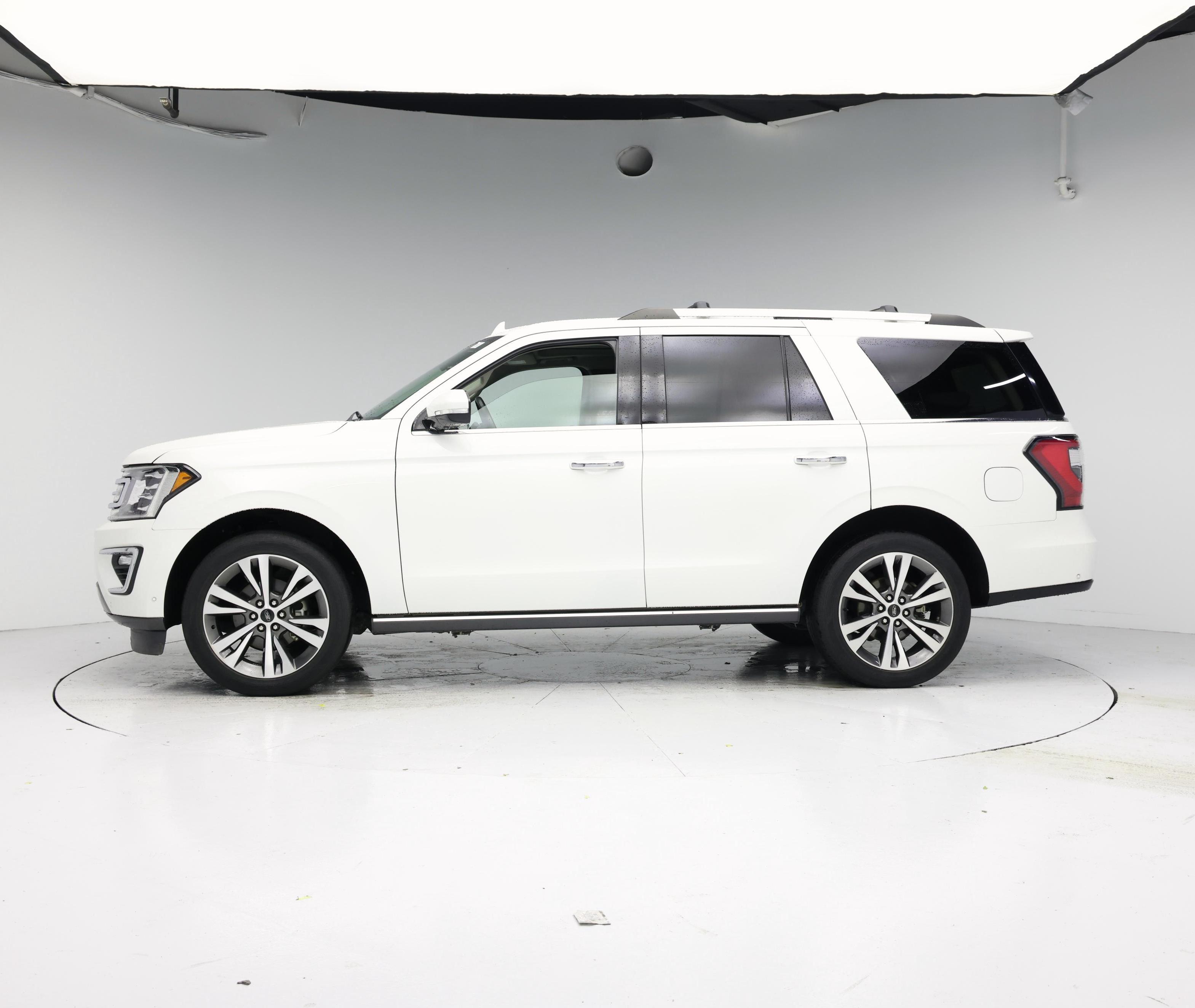 Thumbnail: 2021 Ford Expedition - 3