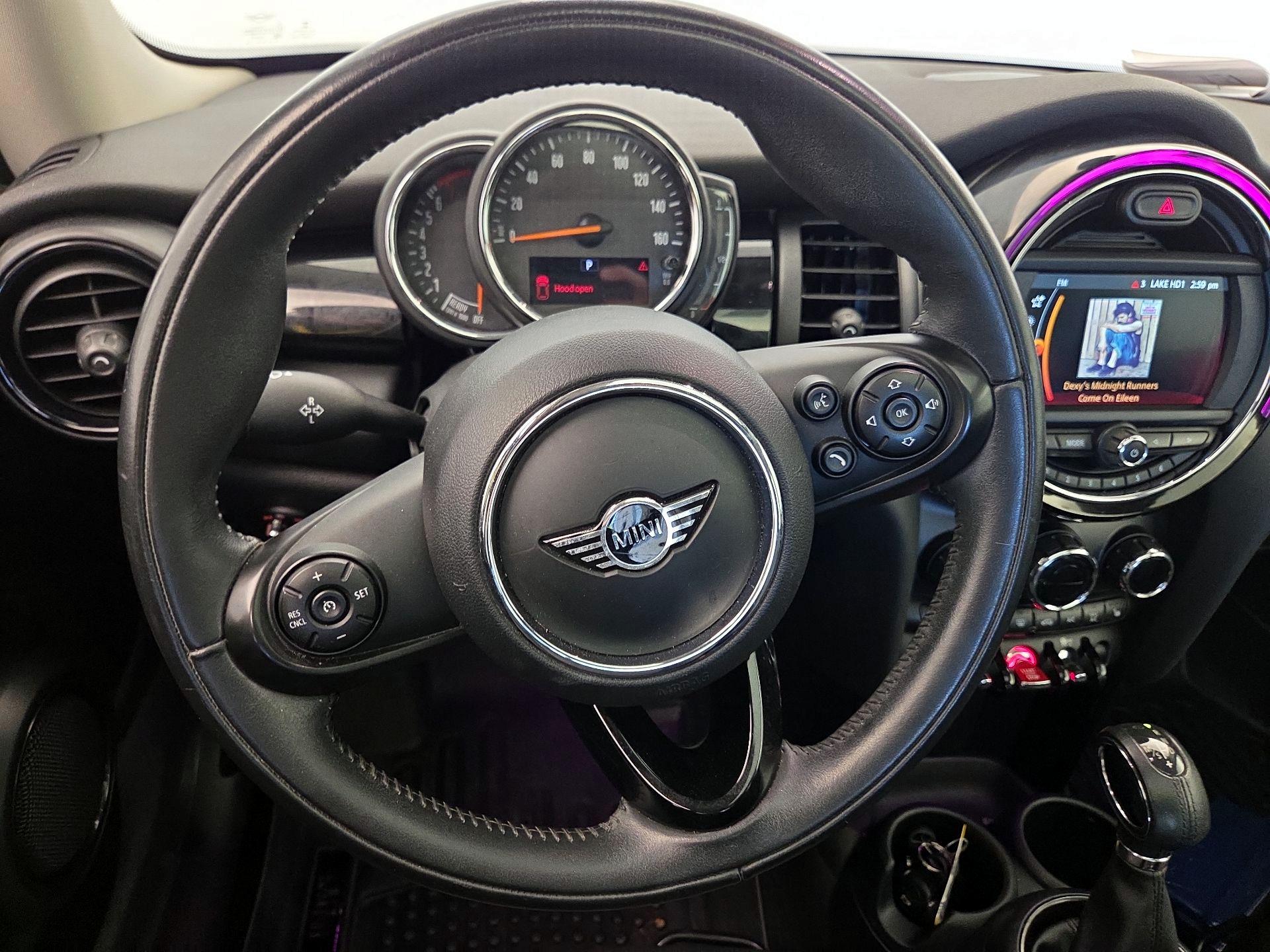 Thumbnail: 2019 MINI Cooper Hardtop - 10