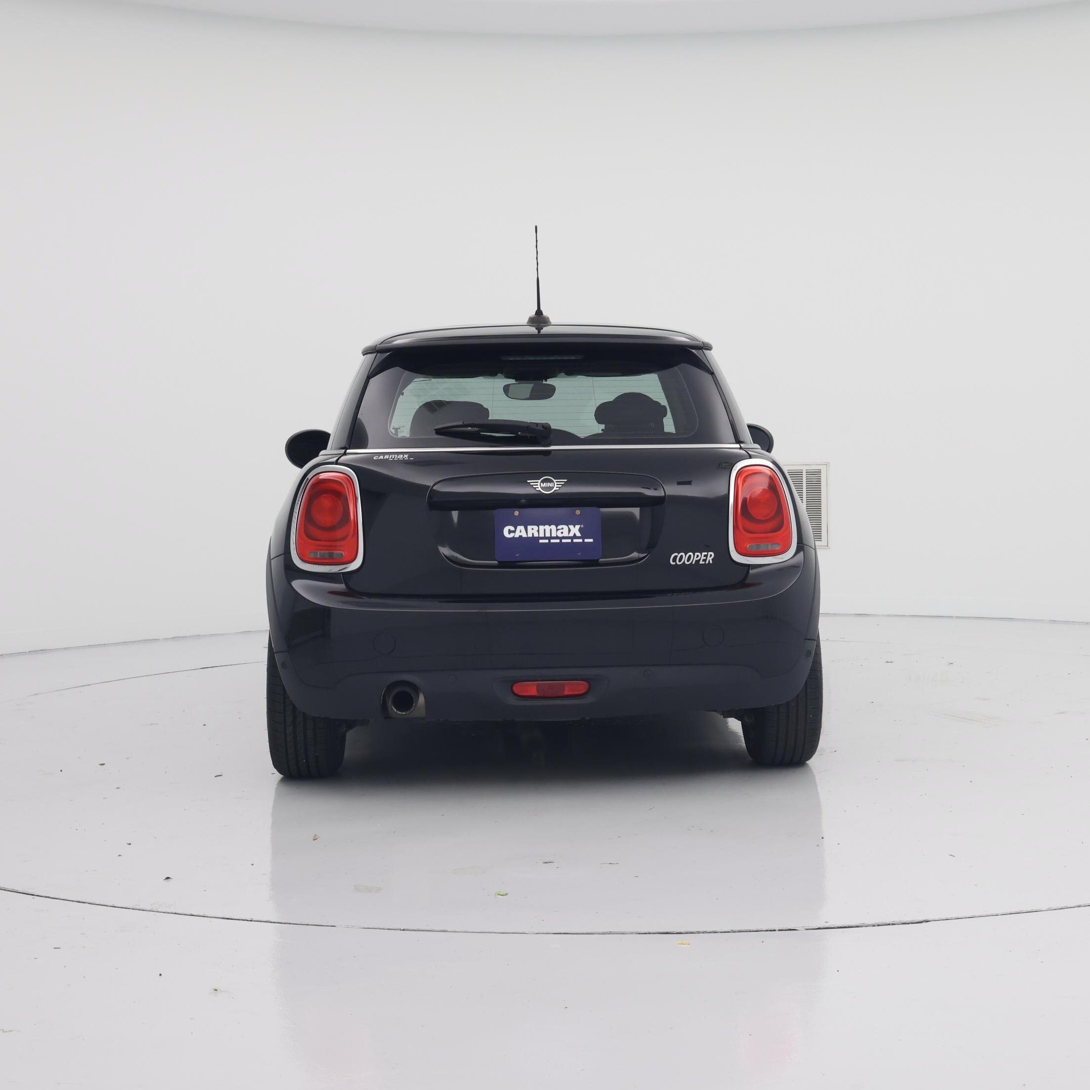 Thumbnail: 2019 MINI Cooper Hardtop - 6