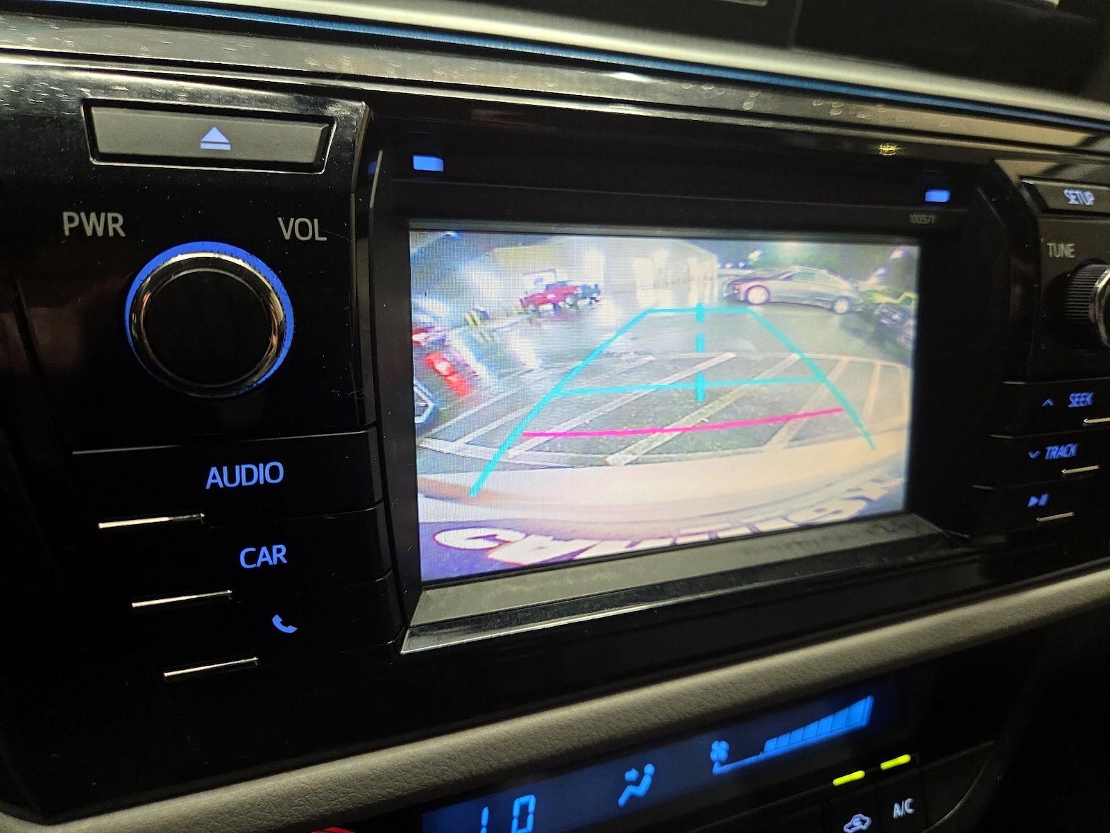 2016 Toyota Corolla LE - Photo 15