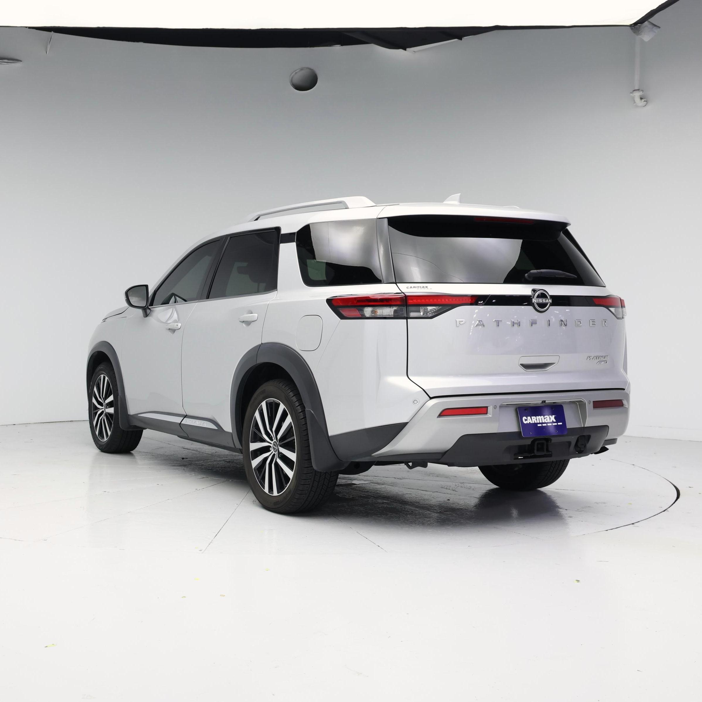 Thumbnail: 2023 Nissan Pathfinder - 2