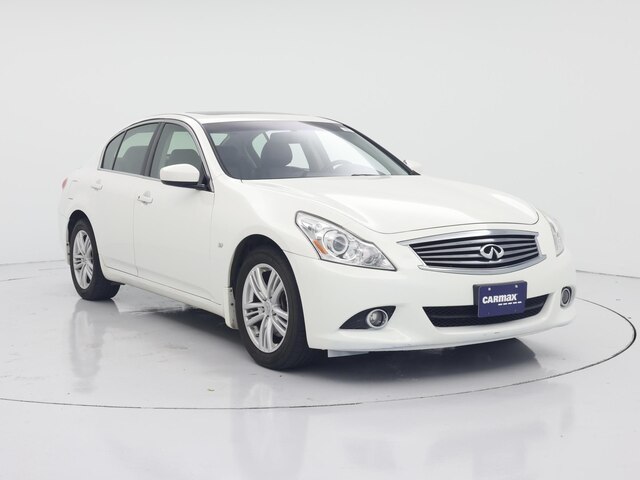 White 2015 INFINITI Q40 3.7 AWD Sedan All-Wheel Drive Automatic