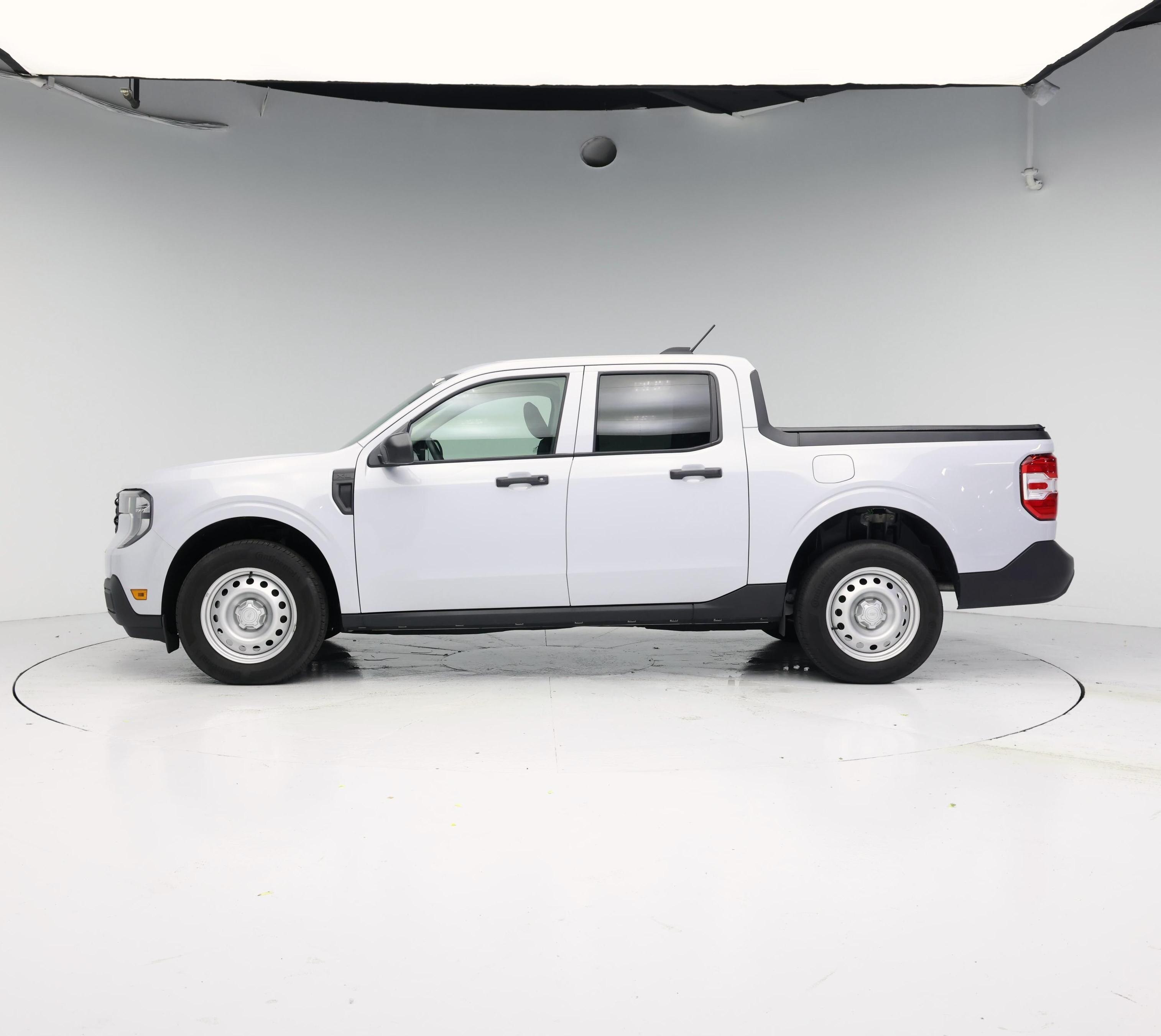 Thumbnail: 2025 Ford Maverick - 3