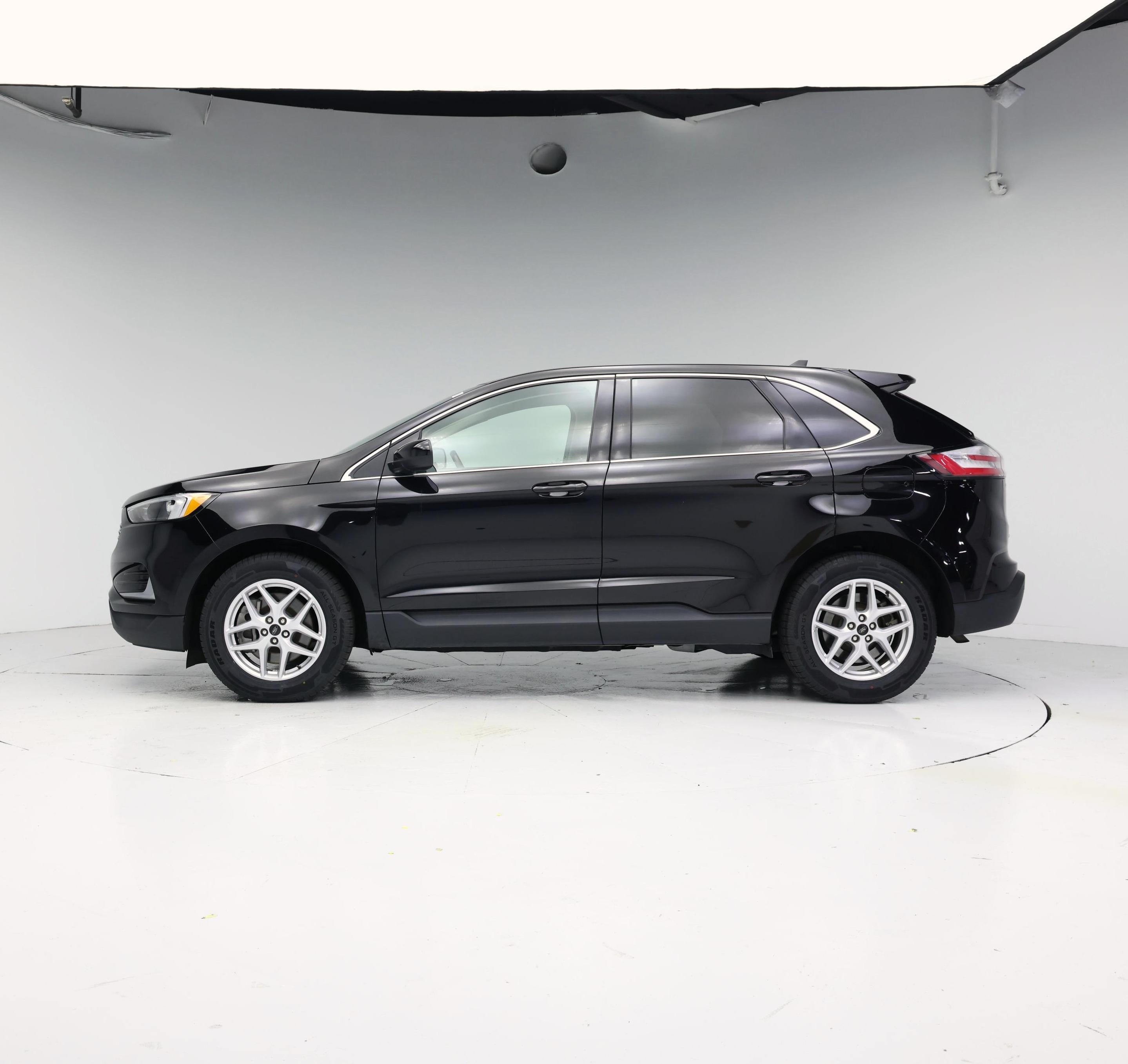Thumbnail: 2023 Ford Edge - 3