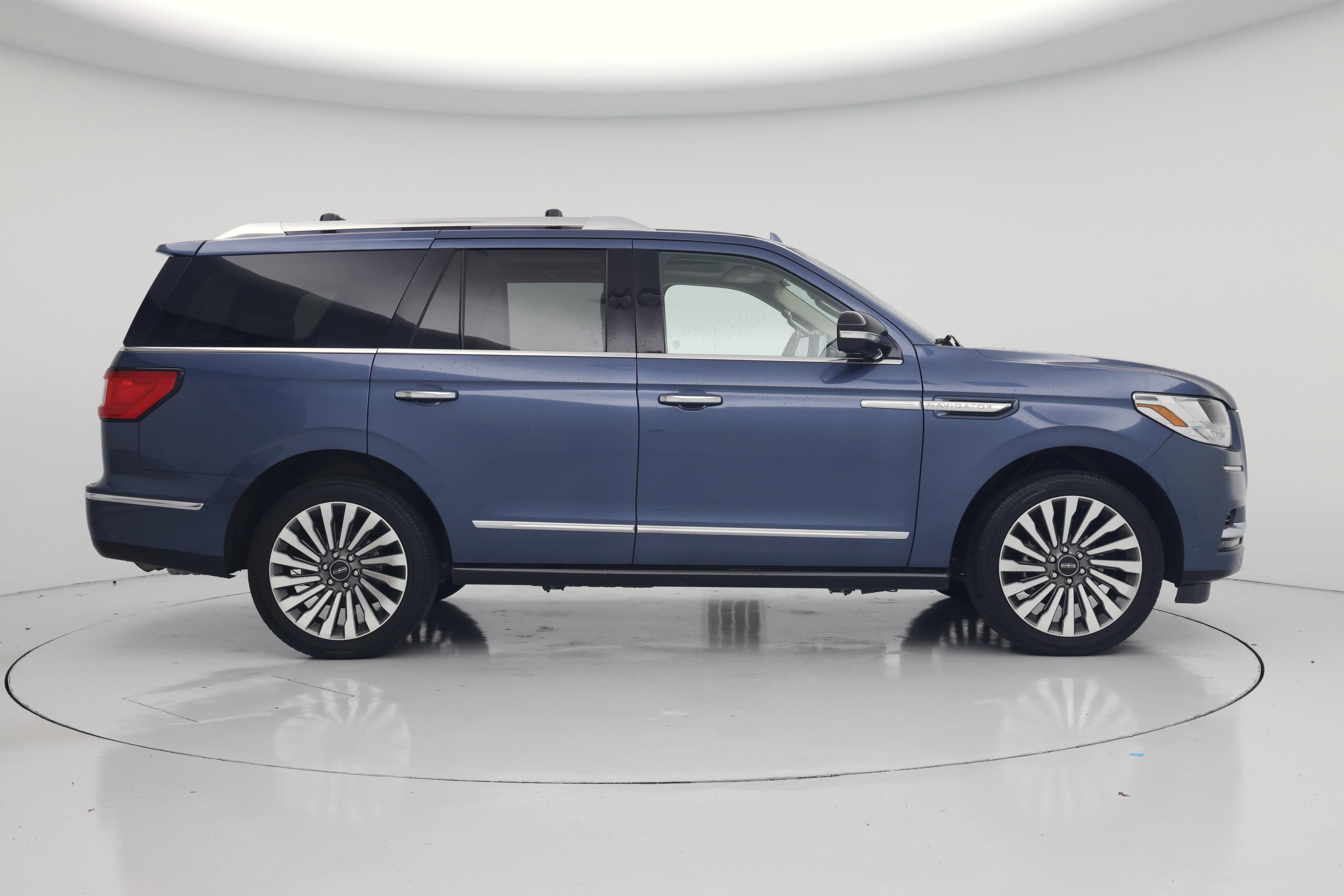 Thumbnail: 2018 Lincoln Navigator - 7