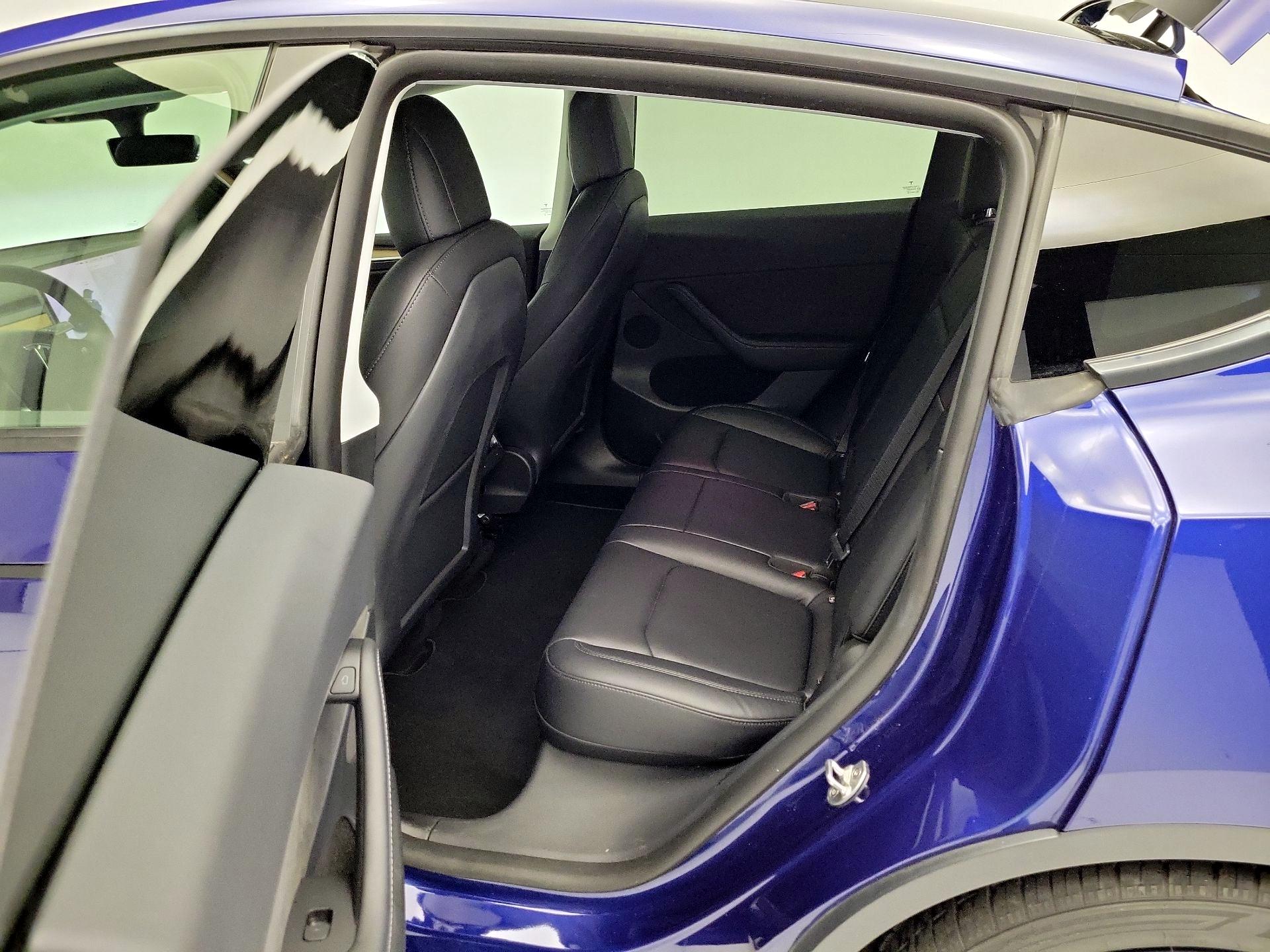 Thumbnail: 2022 Tesla Model Y - 19