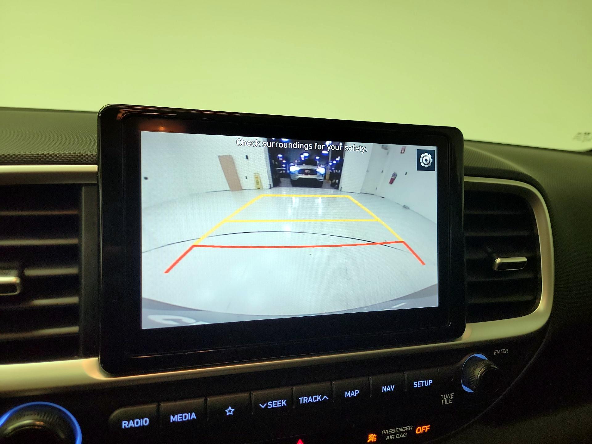 Thumbnail: 2021 Hyundai Venue - 15