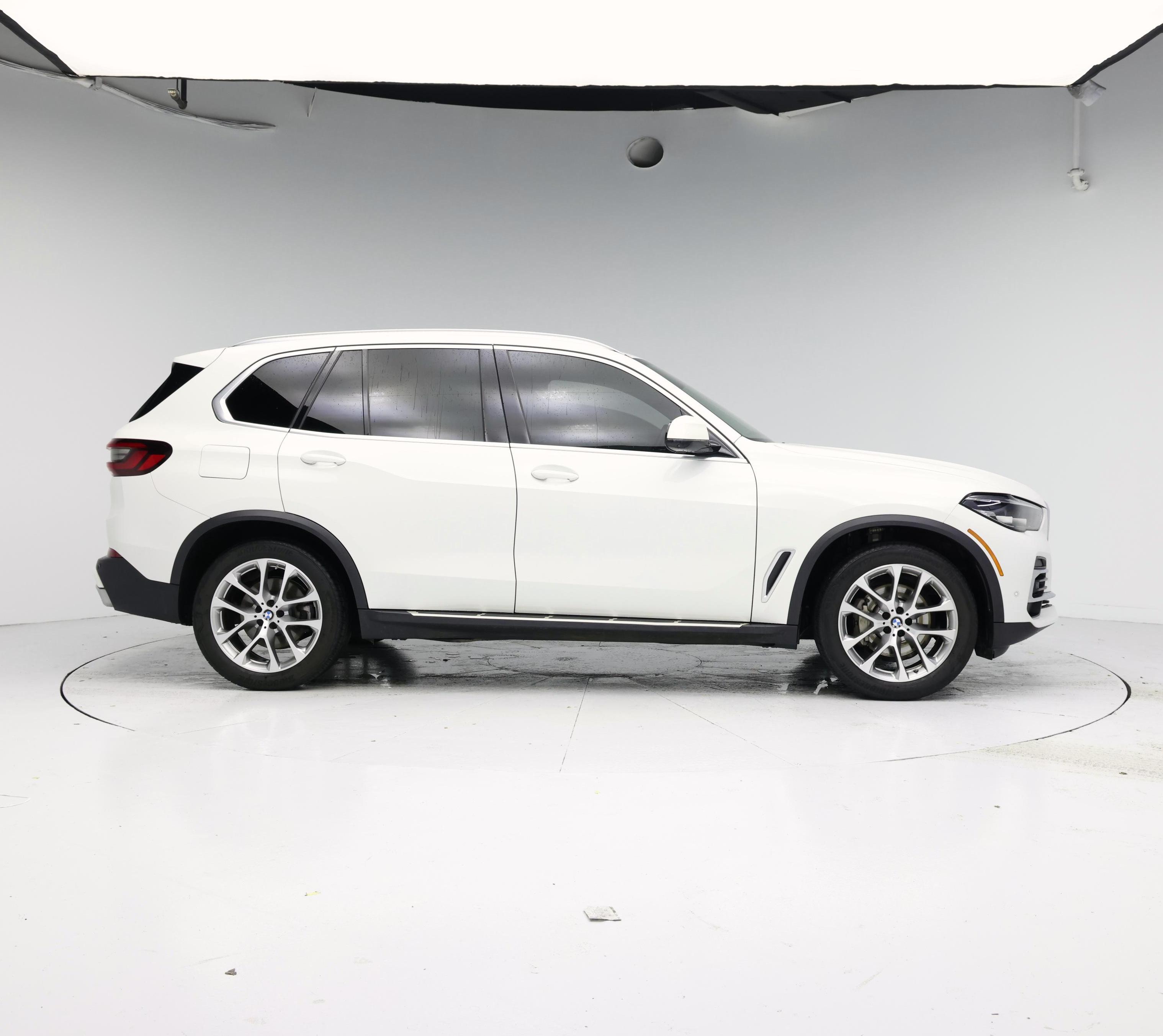 Thumbnail: 2023 BMW X5 - 7
