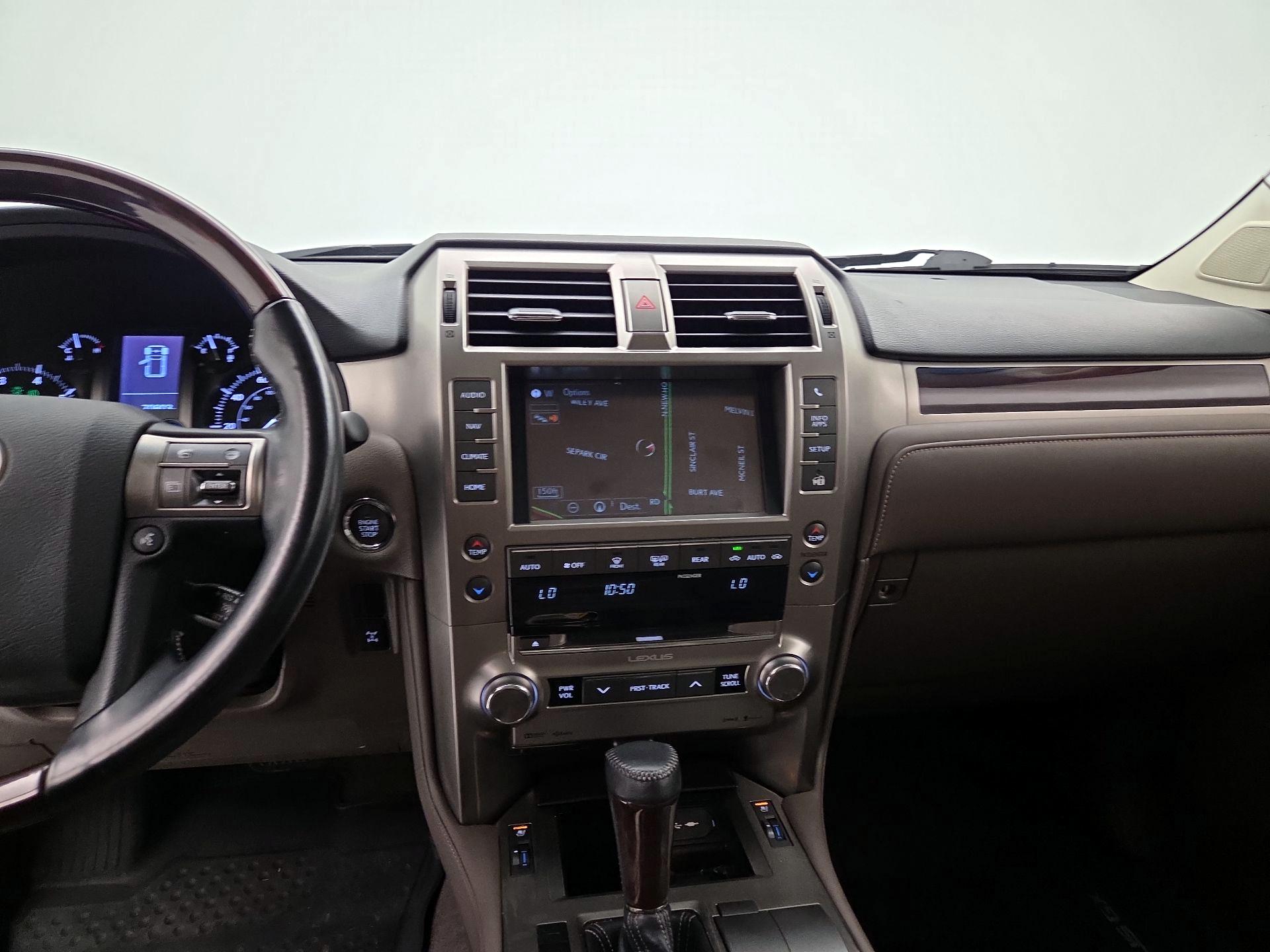 Thumbnail: 2019 Lexus GX - 9