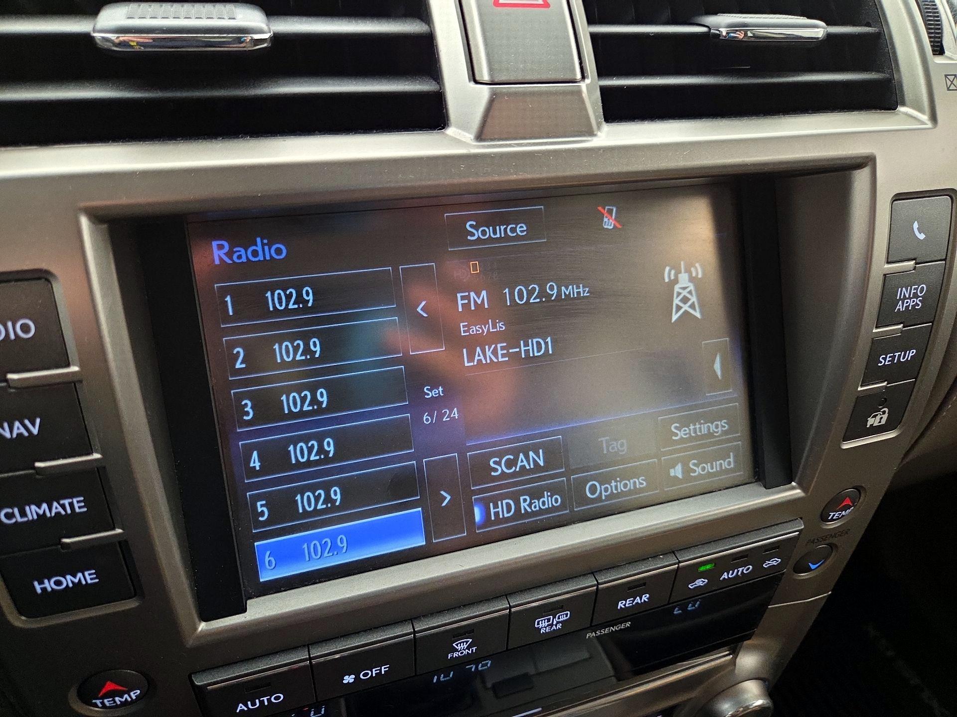 Thumbnail: 2019 Lexus GX - 16