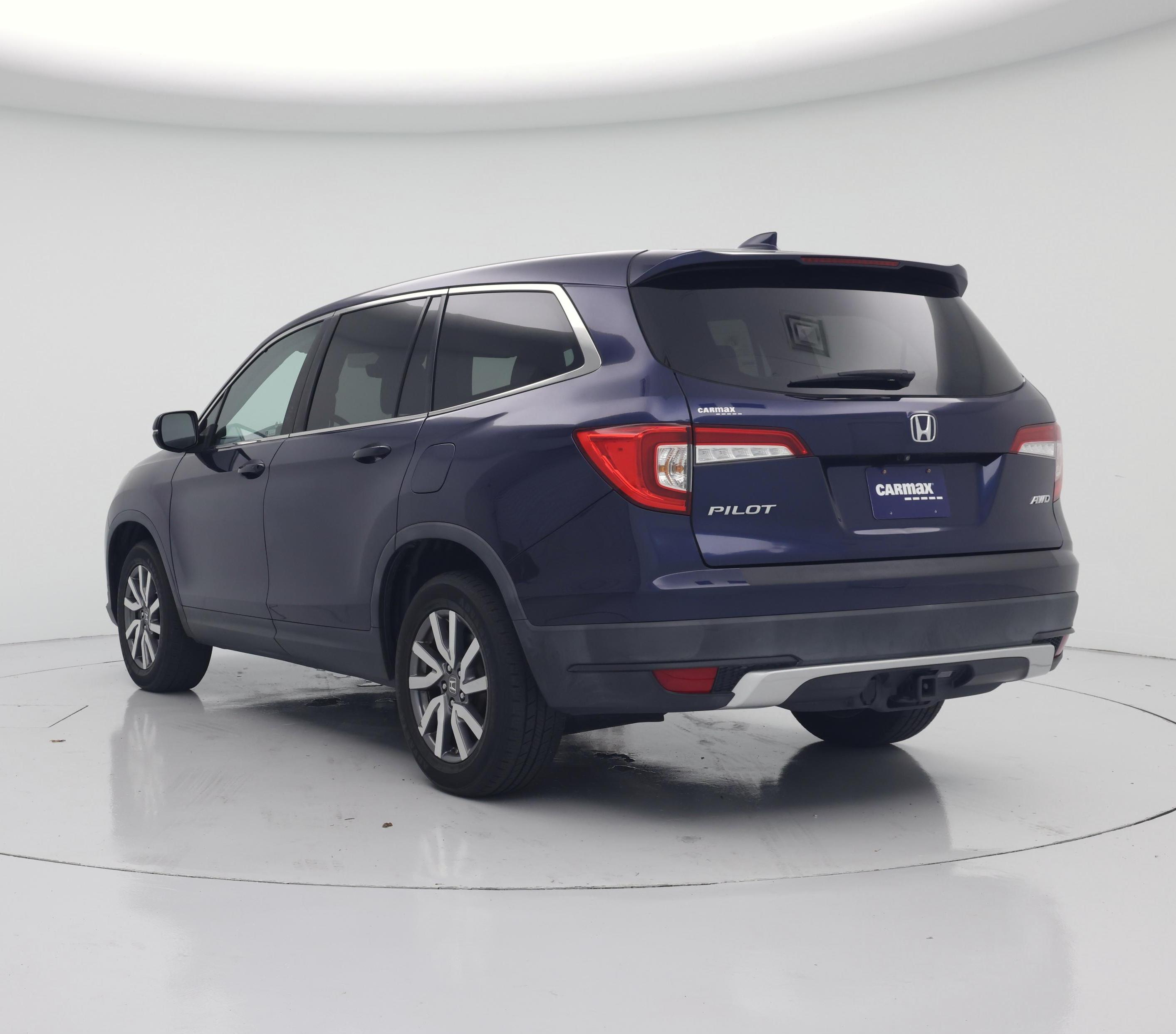 Thumbnail: 2019 Honda Pilot - 2