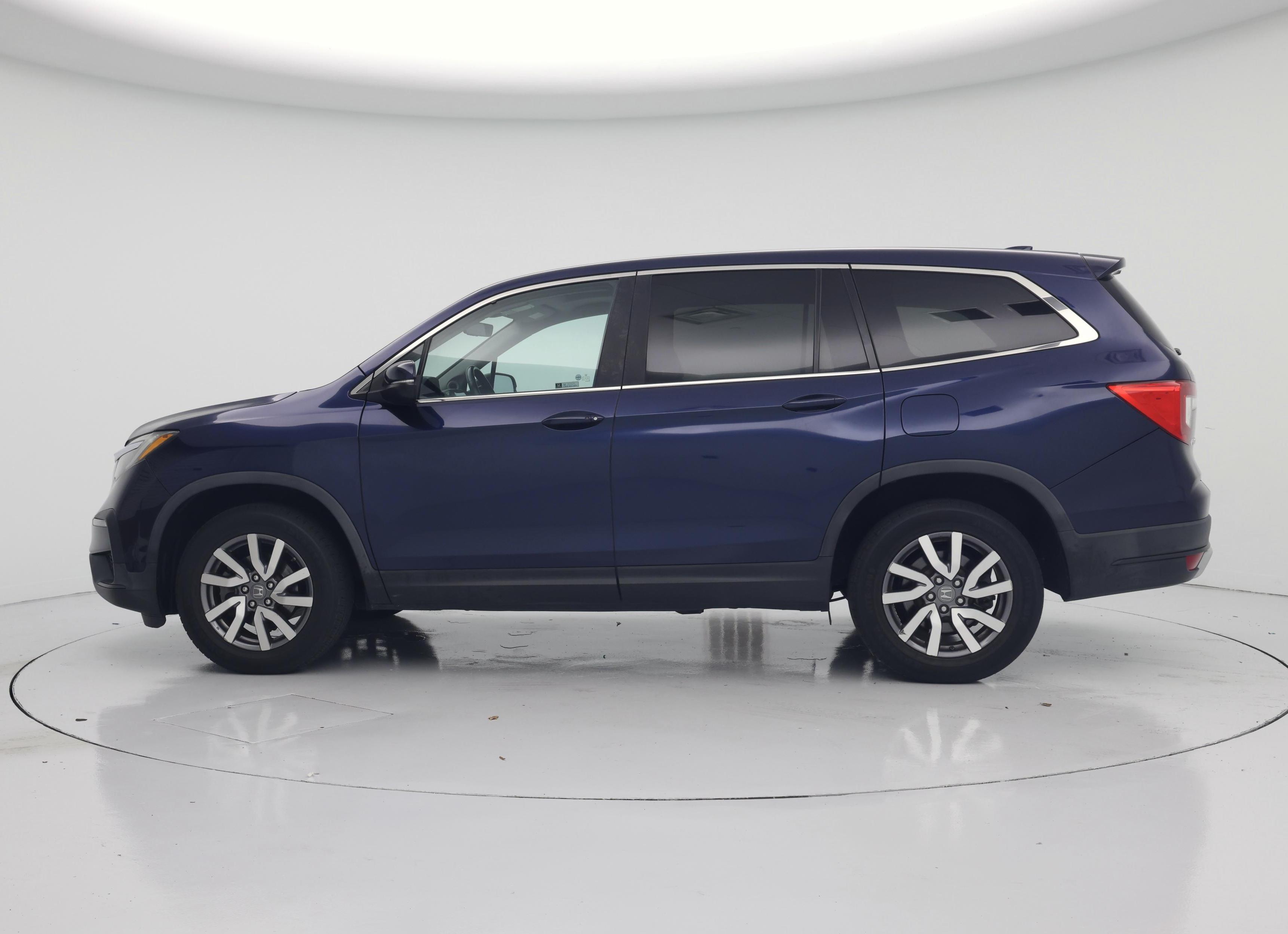 Thumbnail: 2019 Honda Pilot - 3