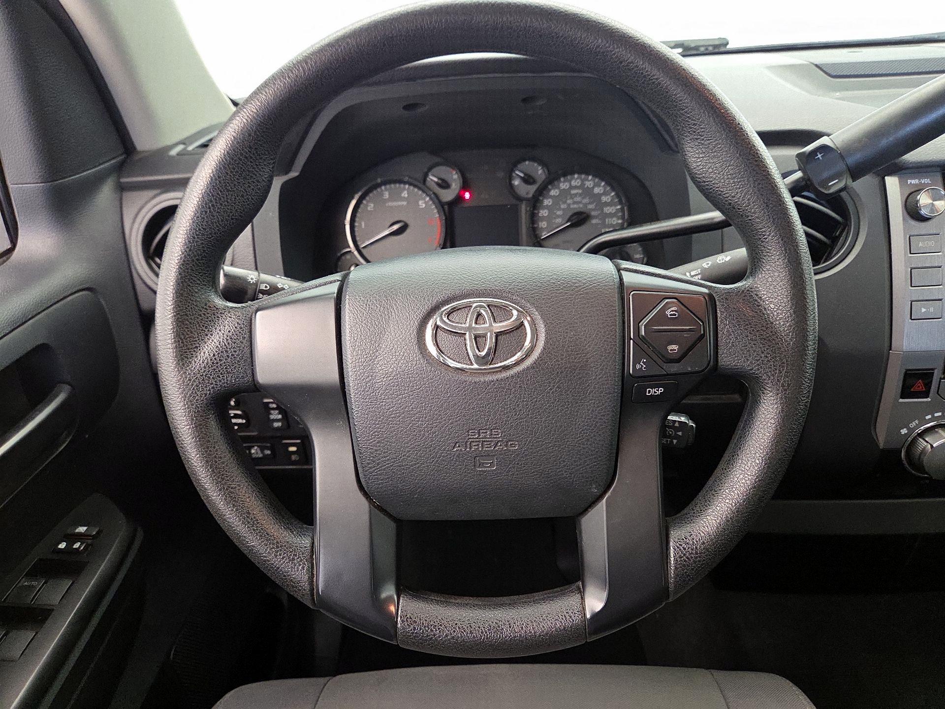 Thumbnail: 2015 Toyota Tundra - 10