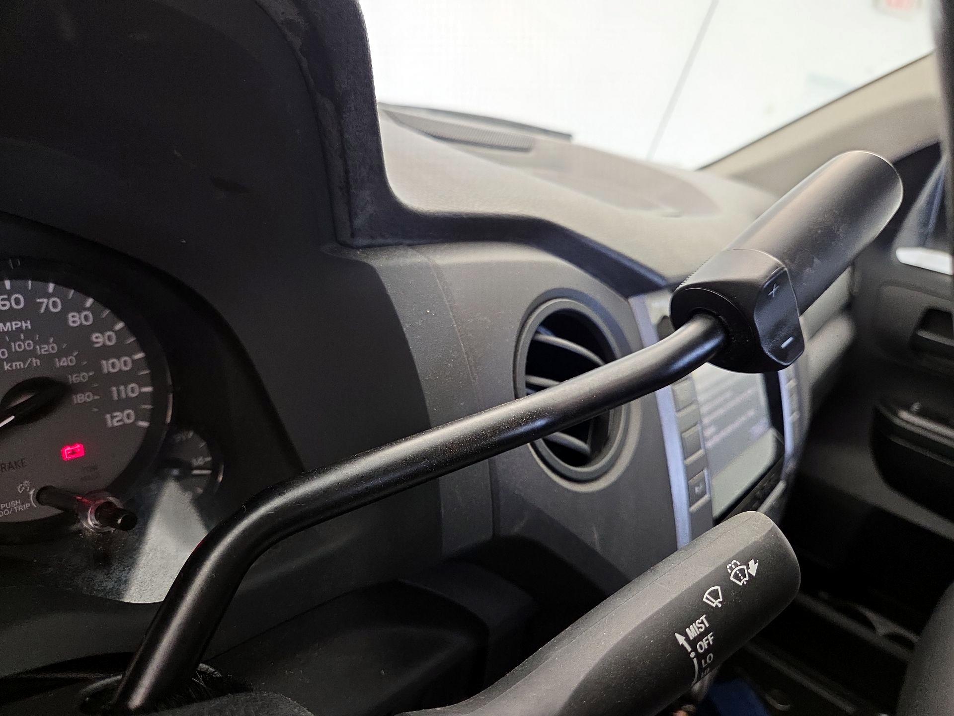 Thumbnail: 2015 Toyota Tundra - 17