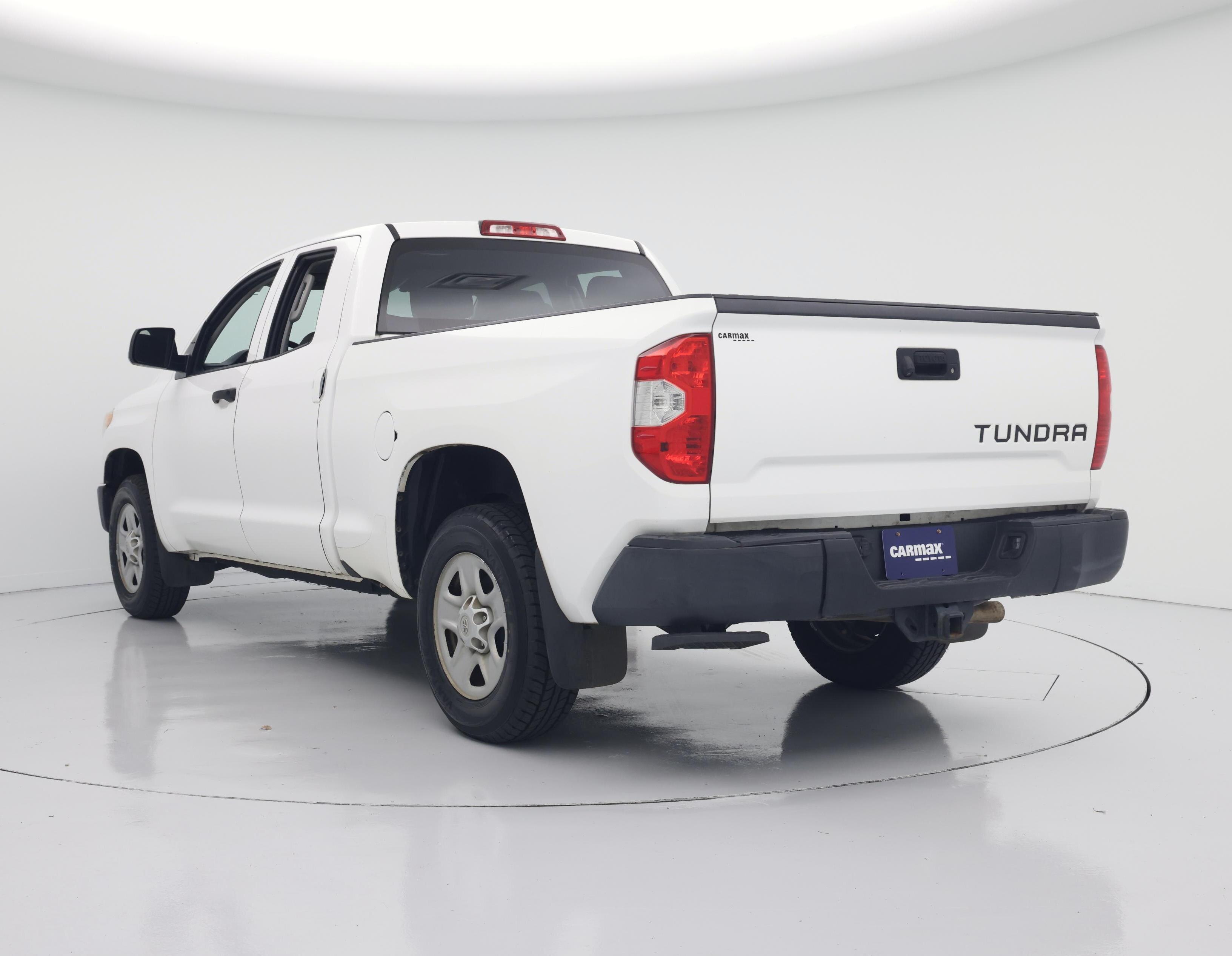 Thumbnail: 2015 Toyota Tundra - 2