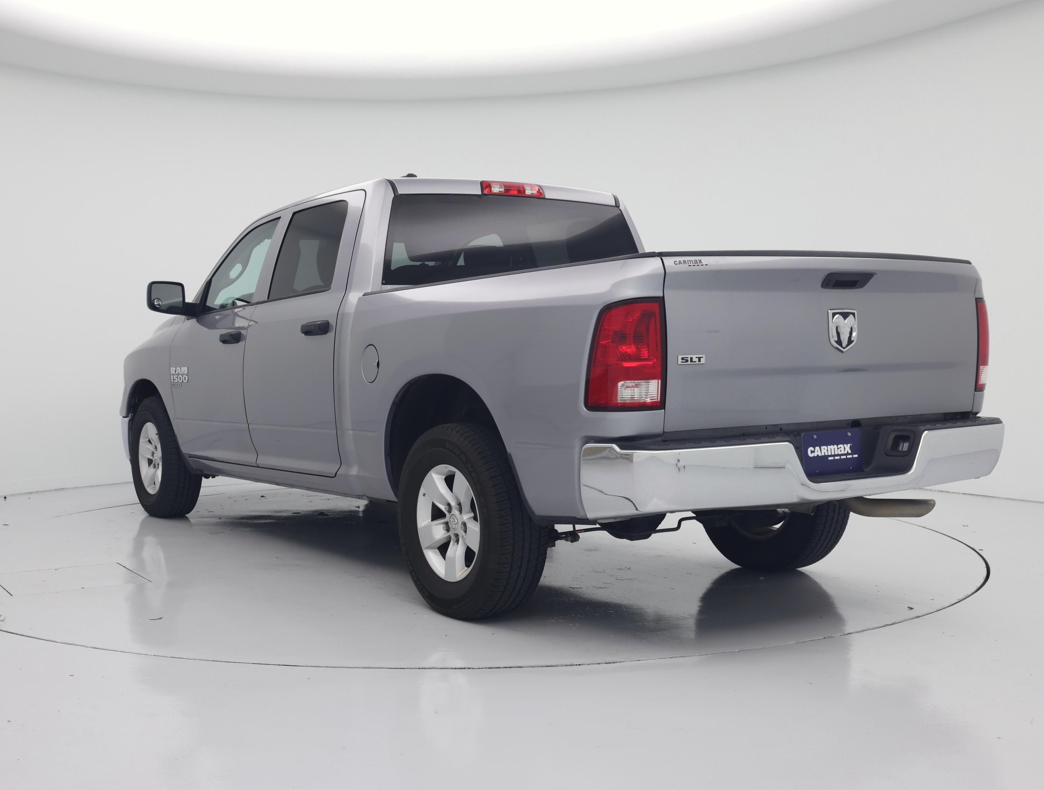 Thumbnail: 2022 RAM 1500 Classic - 2
