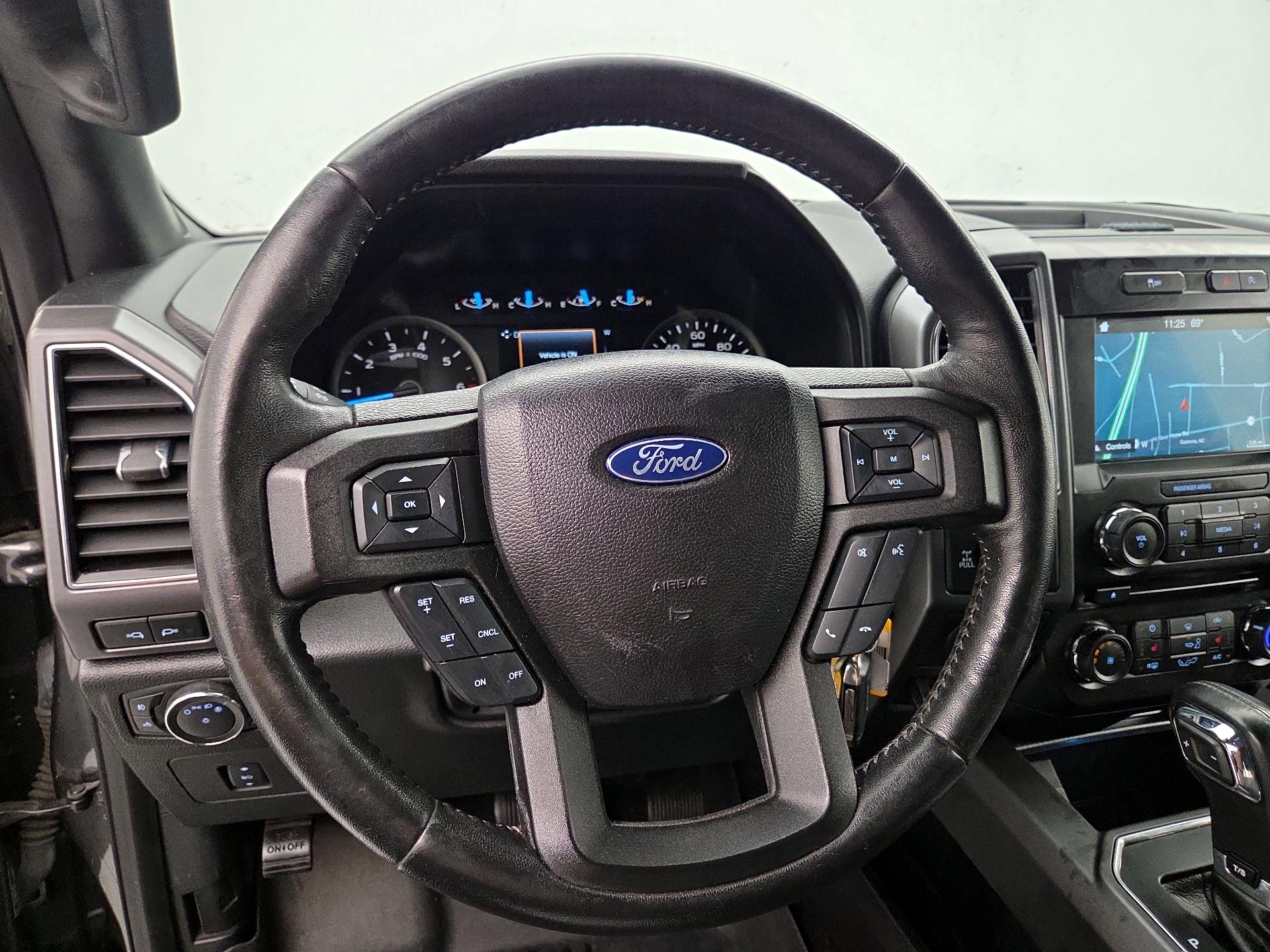 Thumbnail: 2017 Ford F-150 - 10