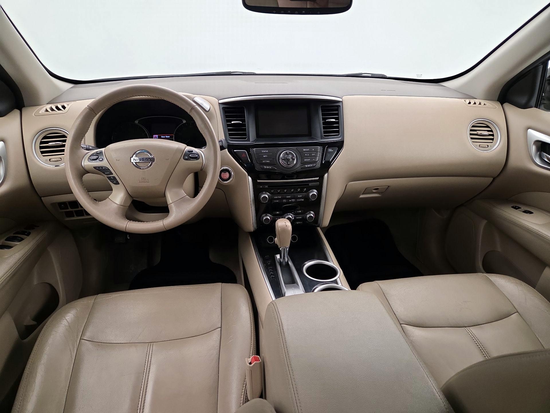 Thumbnail: 2015 Nissan Pathfinder - 9