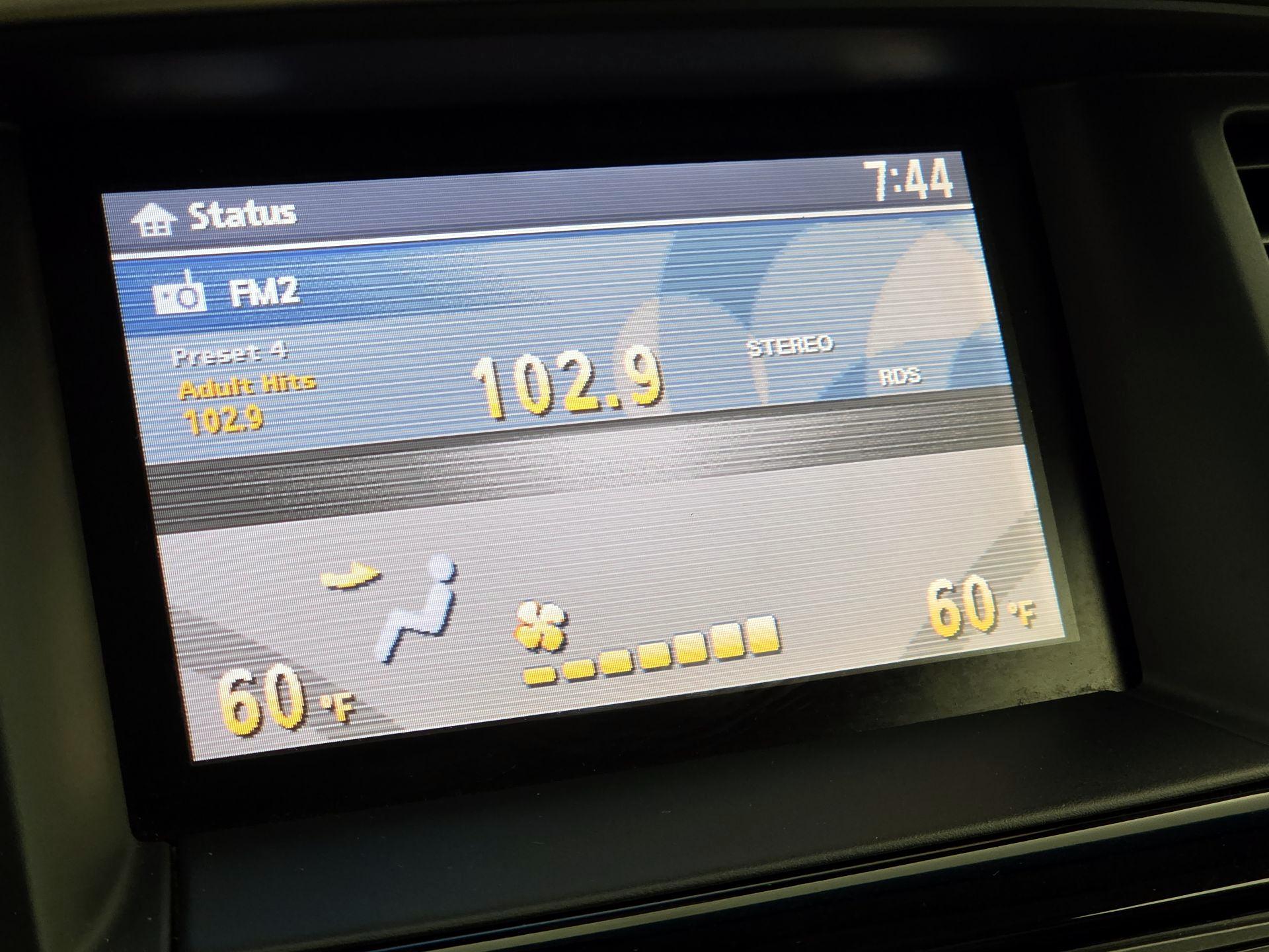 Thumbnail: 2015 Nissan Pathfinder - 15