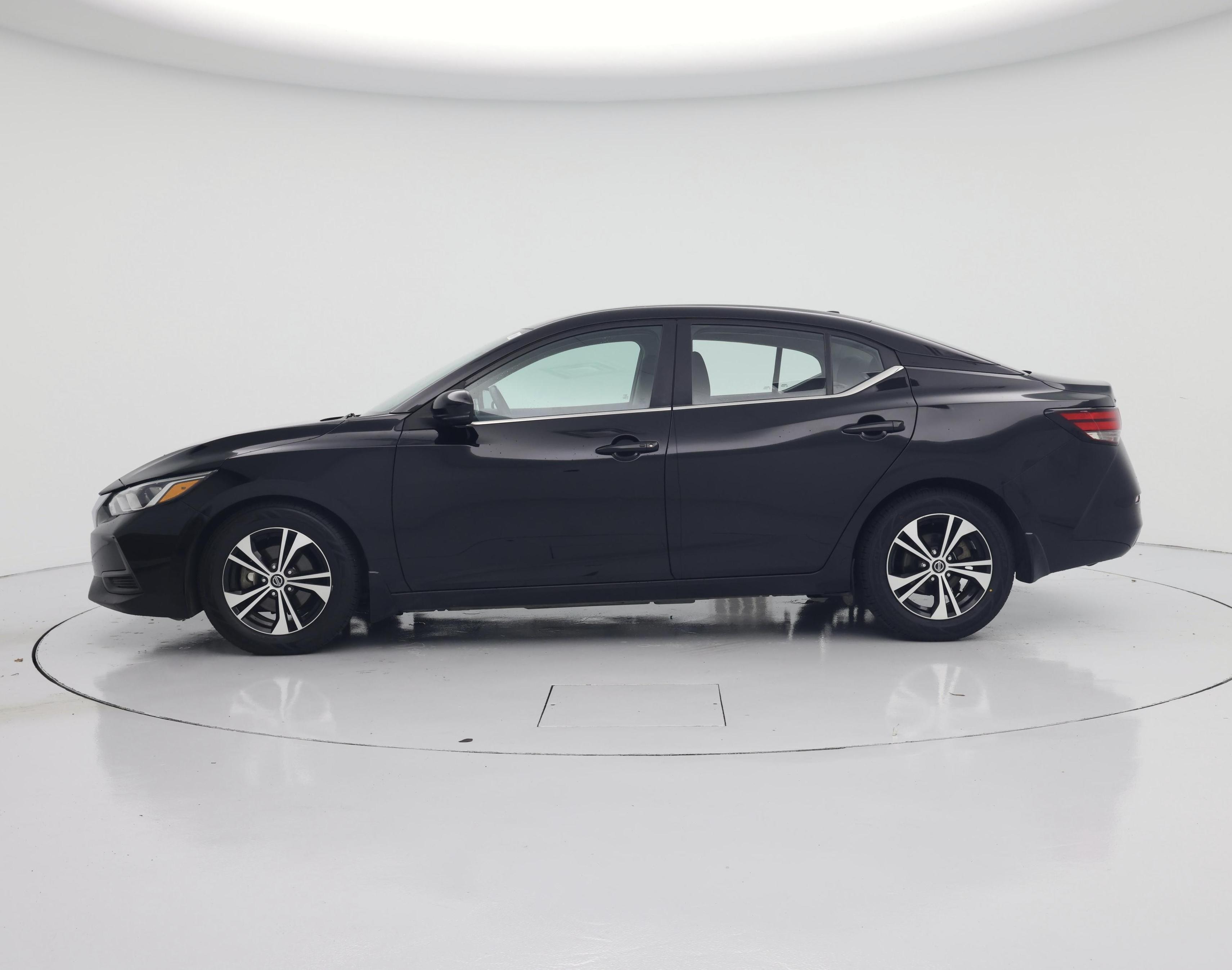 Thumbnail: 2020 Nissan Sentra - 3