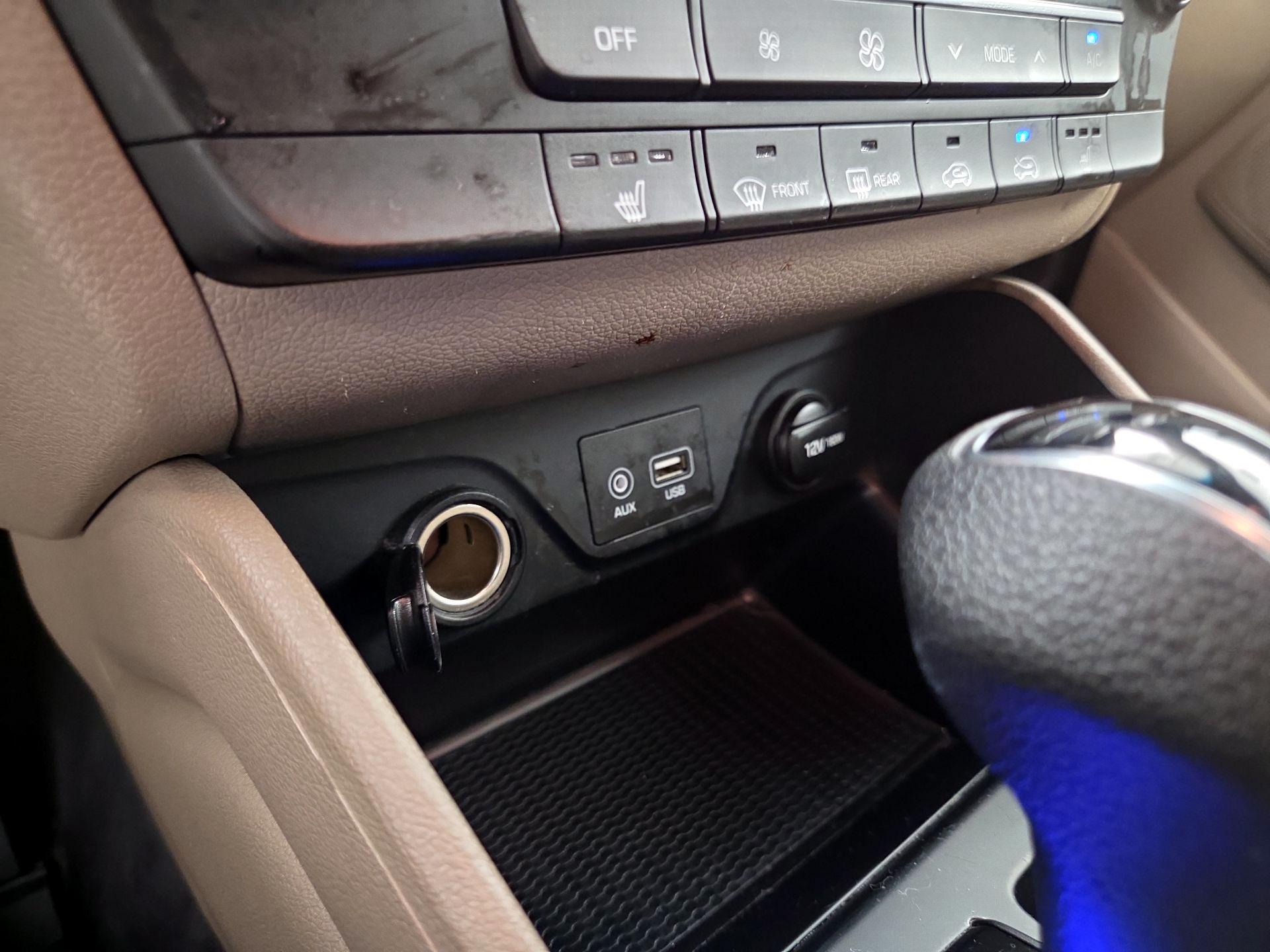 Thumbnail: 2019 Hyundai Tucson - 18