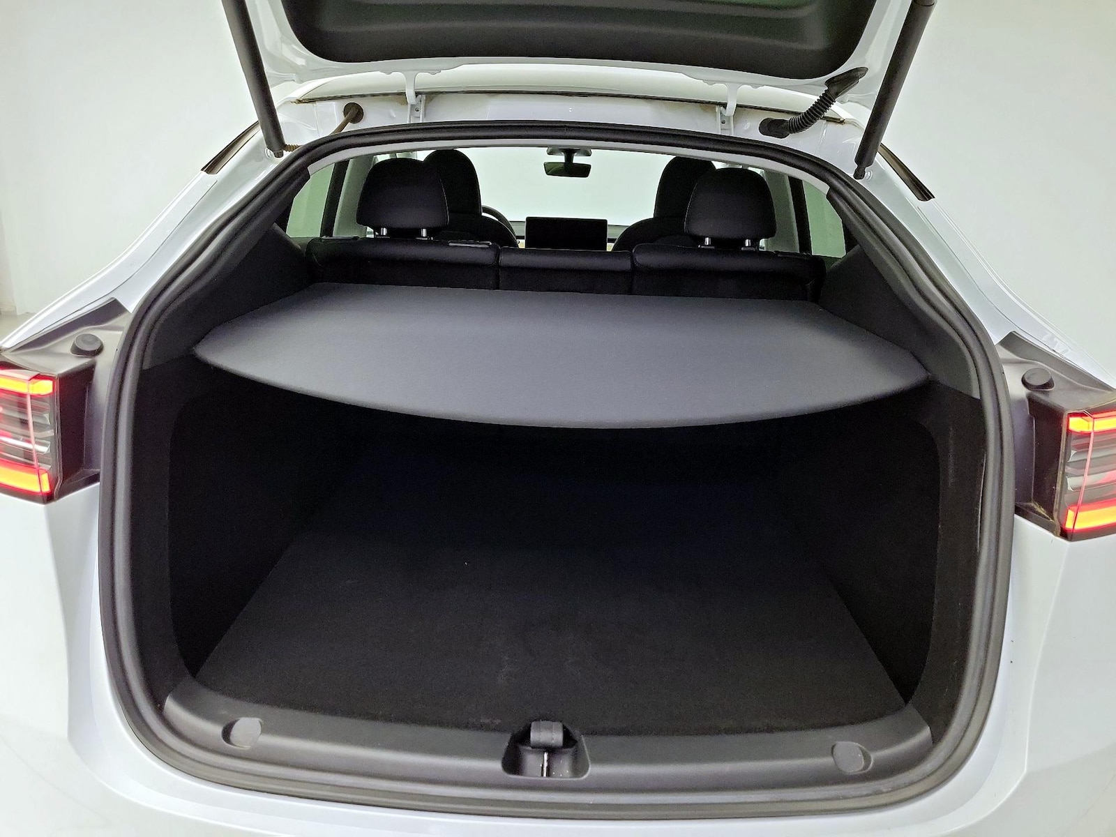 2023 Tesla Model Y Performance - Photo 21