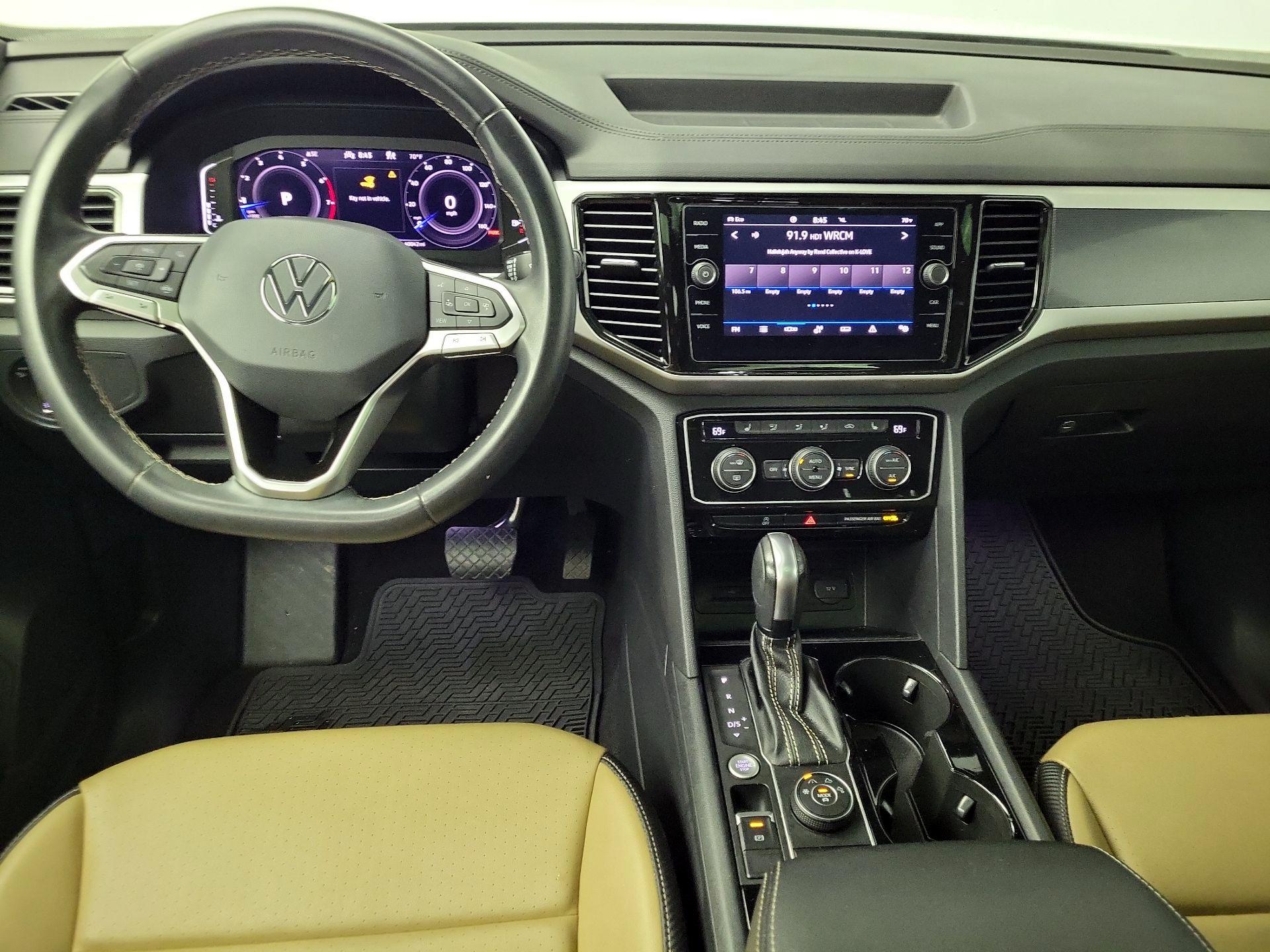 Thumbnail: 2022 Volkswagen Atlas - 9