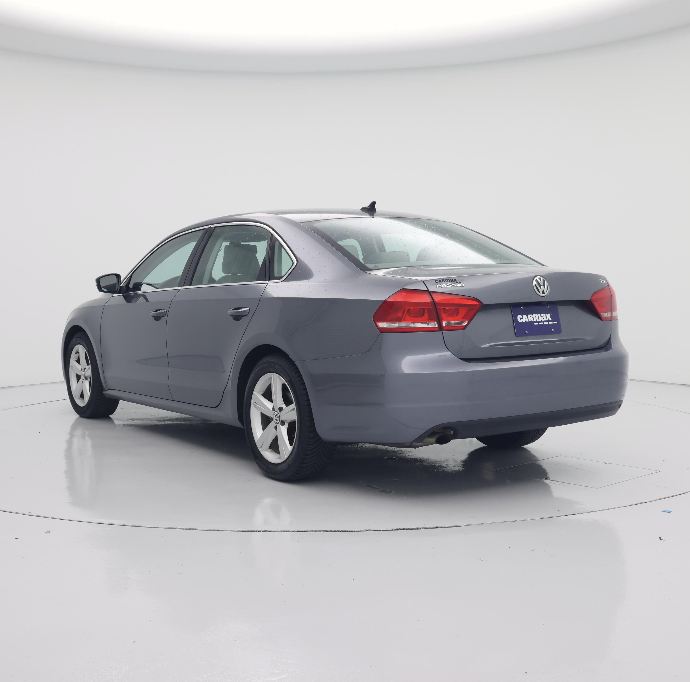 Thumbnail: 2015 Volkswagen Passat - 2