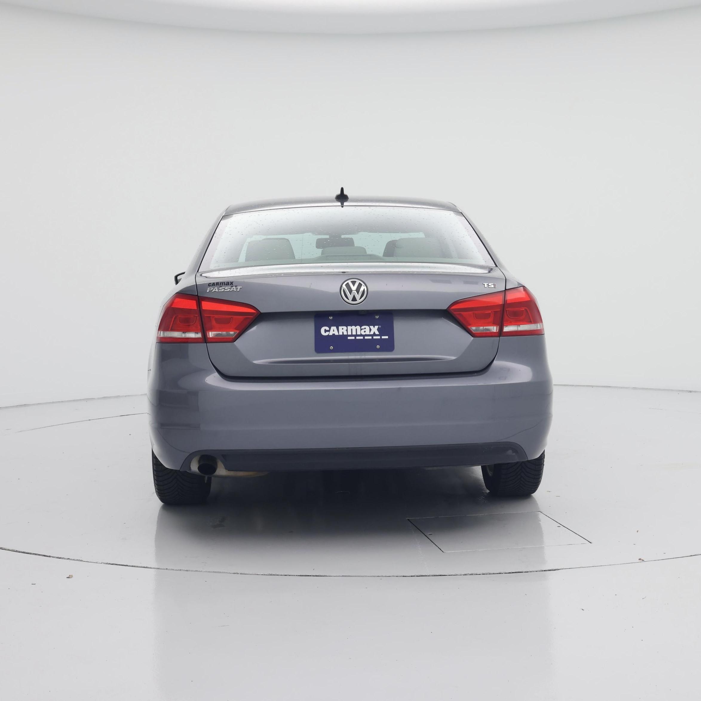 Thumbnail: 2015 Volkswagen Passat - 6