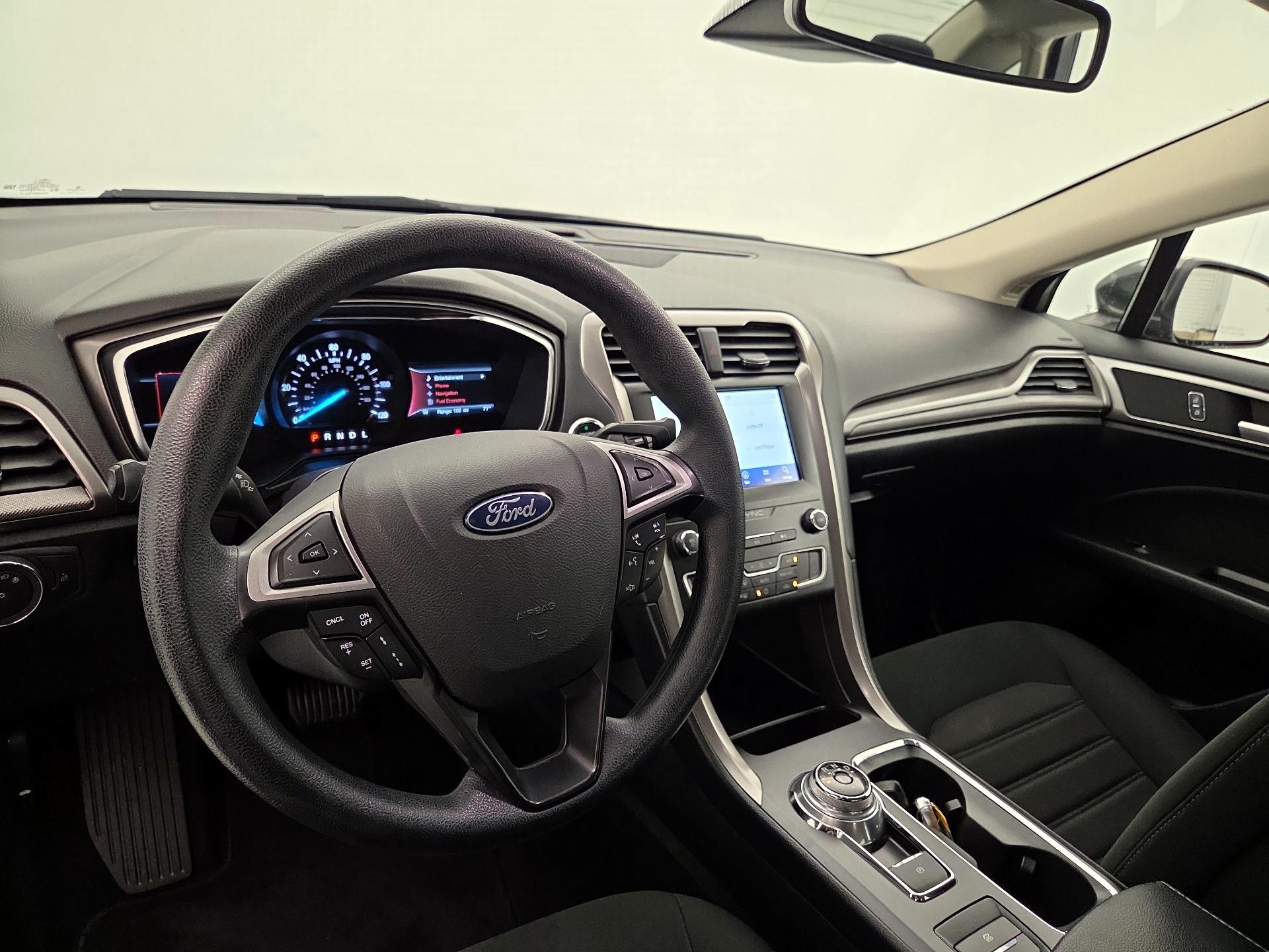 Thumbnail: 2019 Ford Fusion - 9